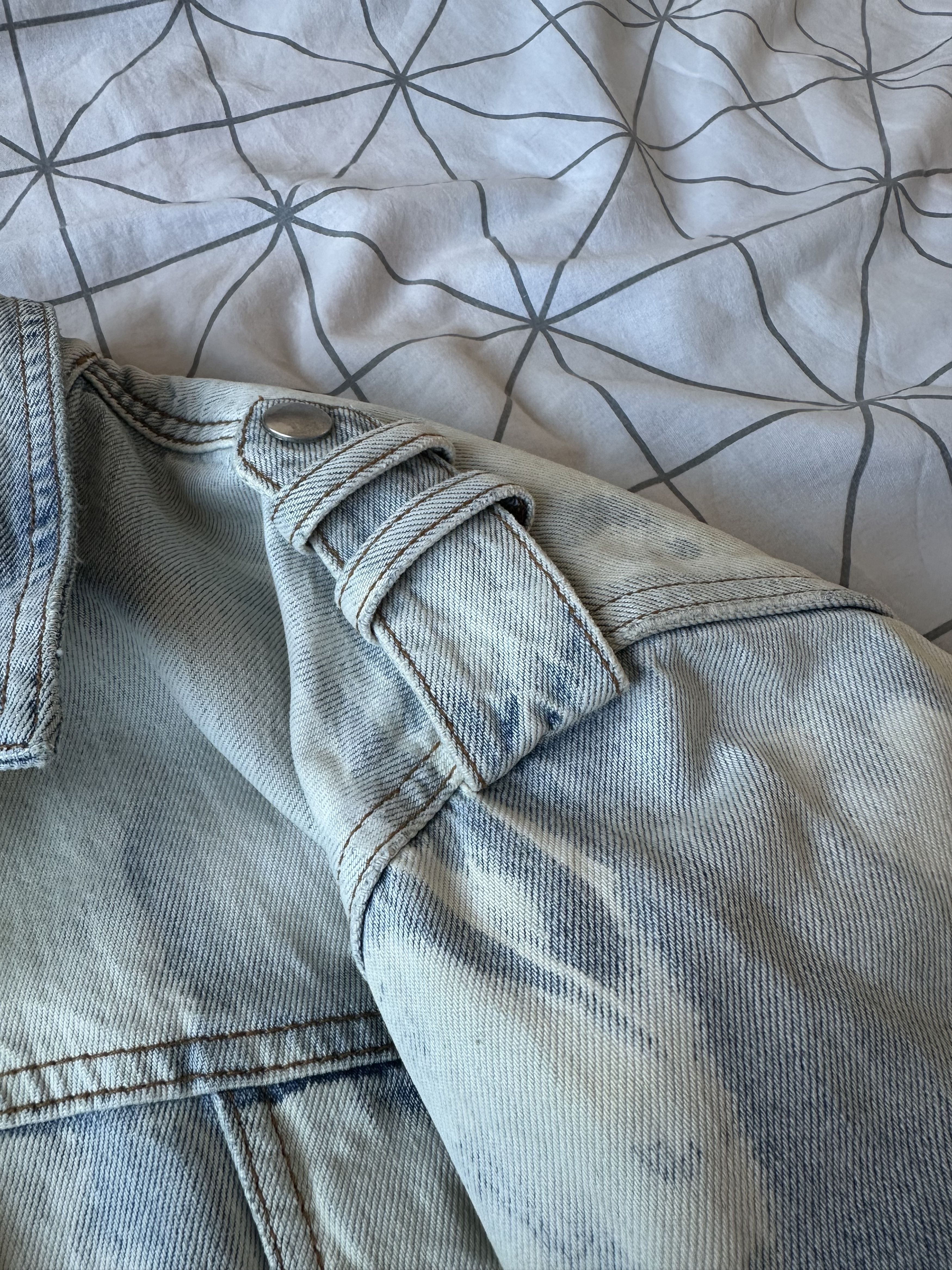 Balmain SS18 Balmain Distressed Paint Splatter Denim Jacket White Size US XL / EU 56 / 4 - 9 Thumbnail