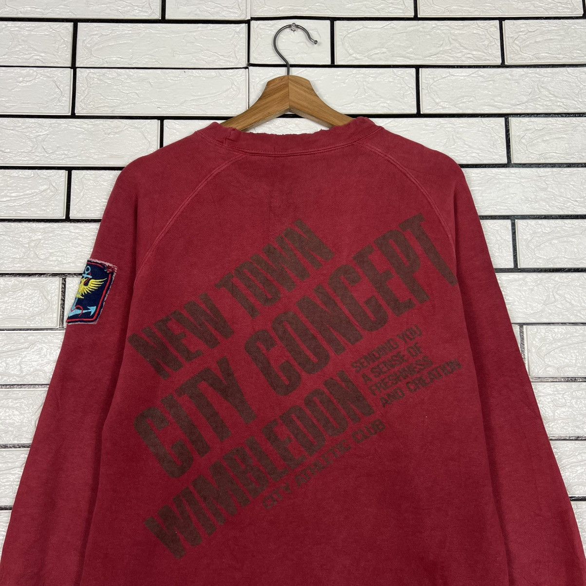 Vintage New Town City Concept Big Logo Sweatshirt US ARMY #4301-C195 Size US M / EU 48-50 / 2 - 2 Thumbnail