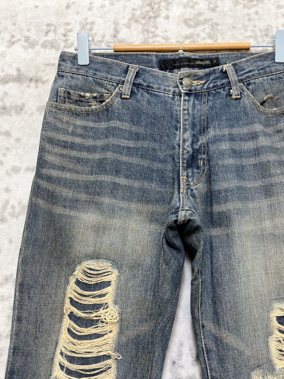 Schlussel Schlussel Distressed Snake Patch Y2K Grunge Denim Jeans Size US 29 - 4 Thumbnail