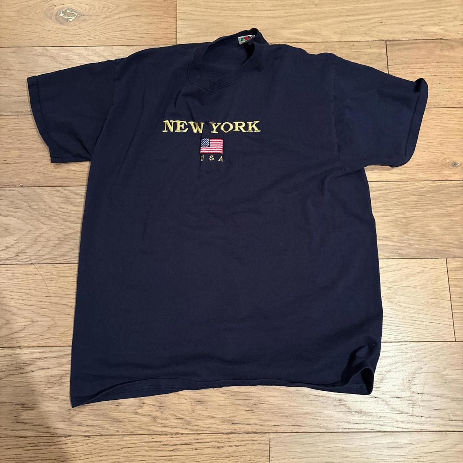 Fruit Of The Loom New York USA Embroidered T shirt Size US XL / EU 56 / 4 - 3 Thumbnail