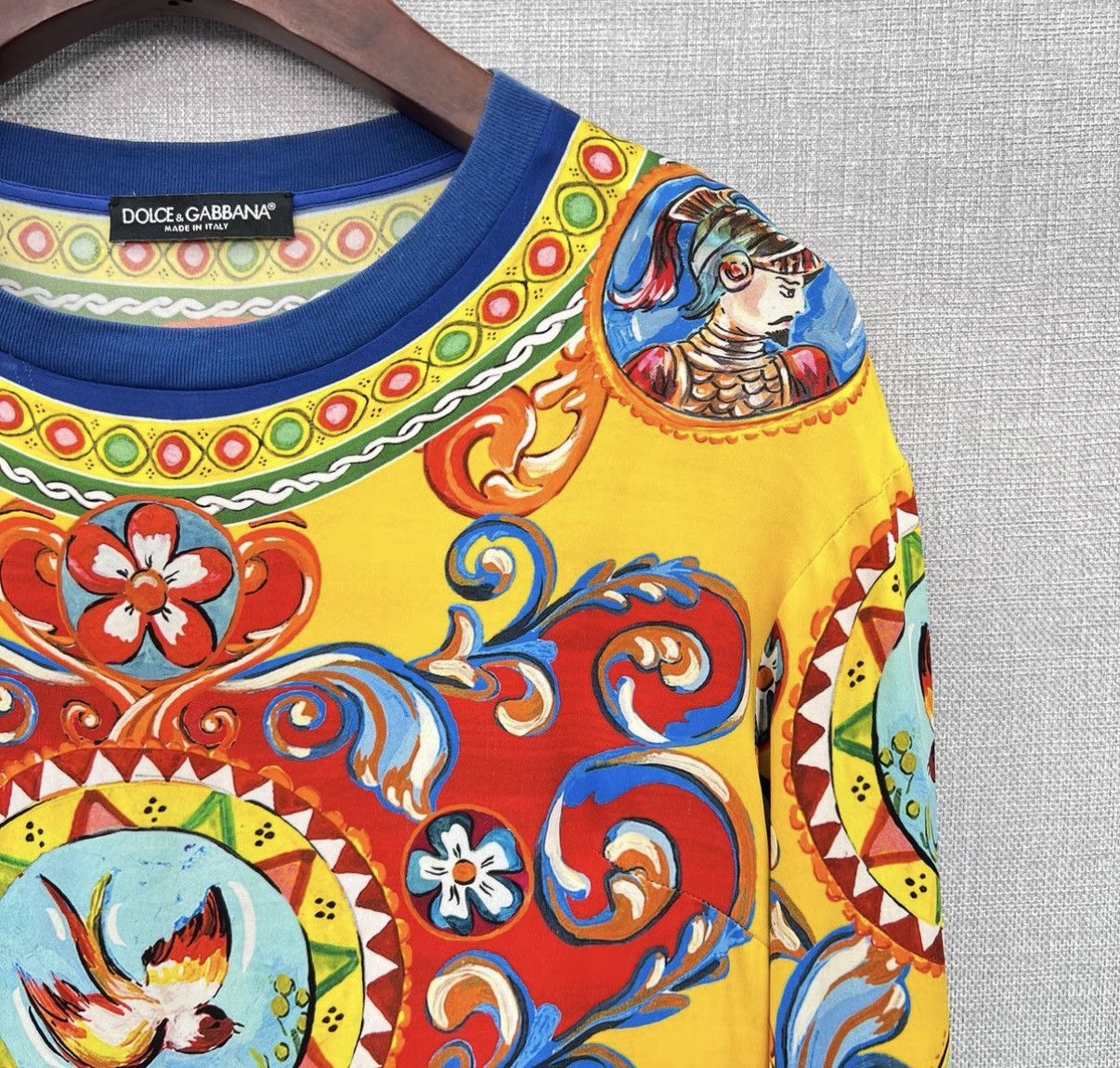 Dolce & Gabbana Dolce& Gabbana Baroque Painting Printed Silk Long Sleeve Top Size XS / US 0-2 / IT 36-38 - 3 Thumbnail