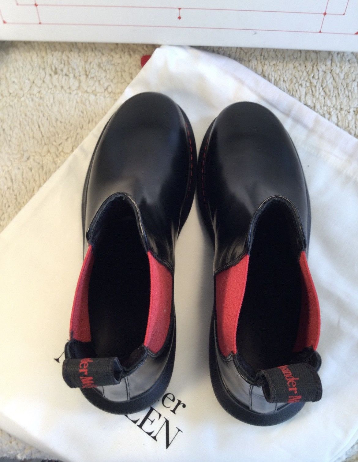 Alexander McQueen Luxury Hybrid Chelsea Boot Size US 8 / EU 41 - 13 Thumbnail
