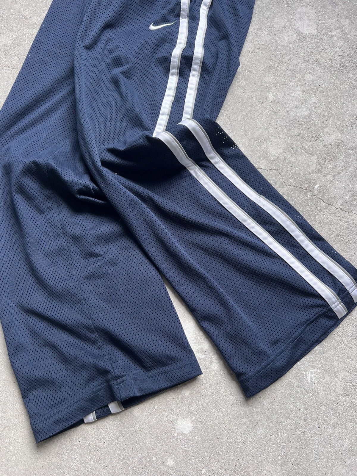 Nike Vintage Nike Track Pants Mesh Size US 30 / EU 46 - 3 Thumbnail
