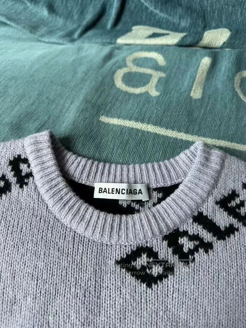 Balenciaga Balenciaga Lavender purple bulletin sweater Size US S / EU 44-46 / 1 - 3 Thumbnail