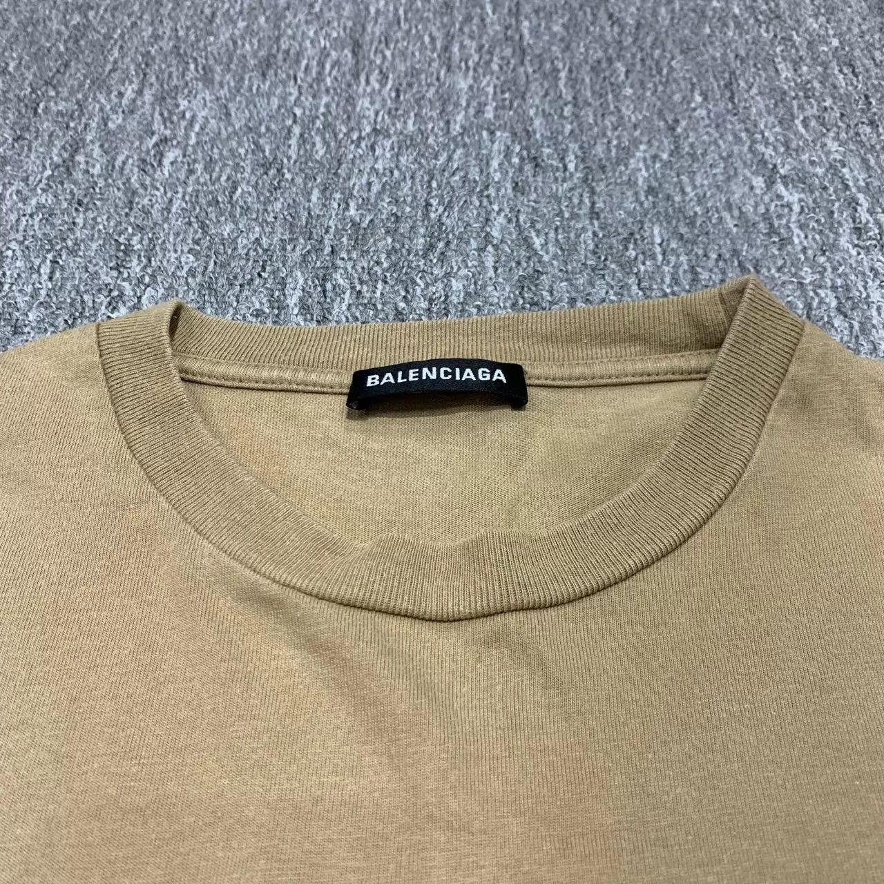Balenciaga Balenciaga Khaki WheatCrown S/S Tee S 95New Size US S / EU 44-46 / 1 - 7 Thumbnail