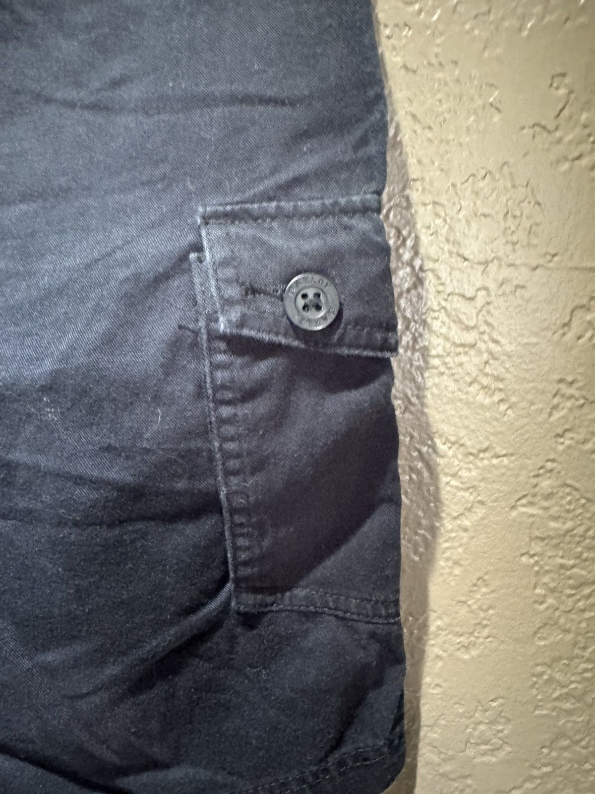 Oakley Vintage Oakley Cargo Shorts 31 Y2k 2000s Black Button Pocket Size US 30 / EU 46 - 5 Thumbnail