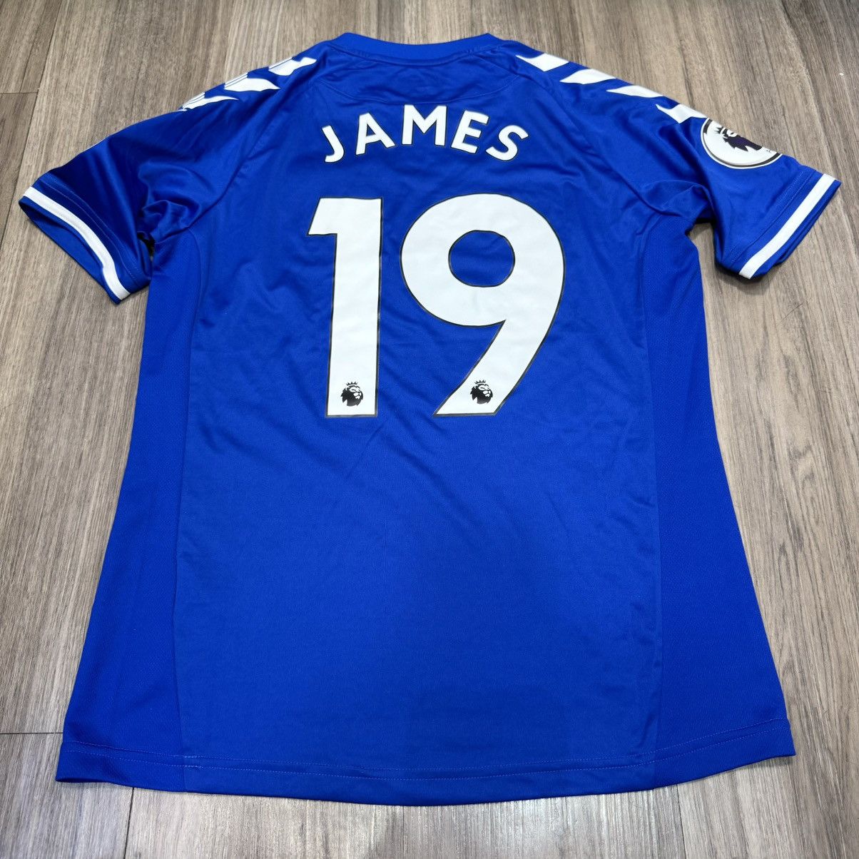 Hummel Everton 20/21 home shirt #19 James Size US S / EU 44-46 / 1 - 2 Thumbnail