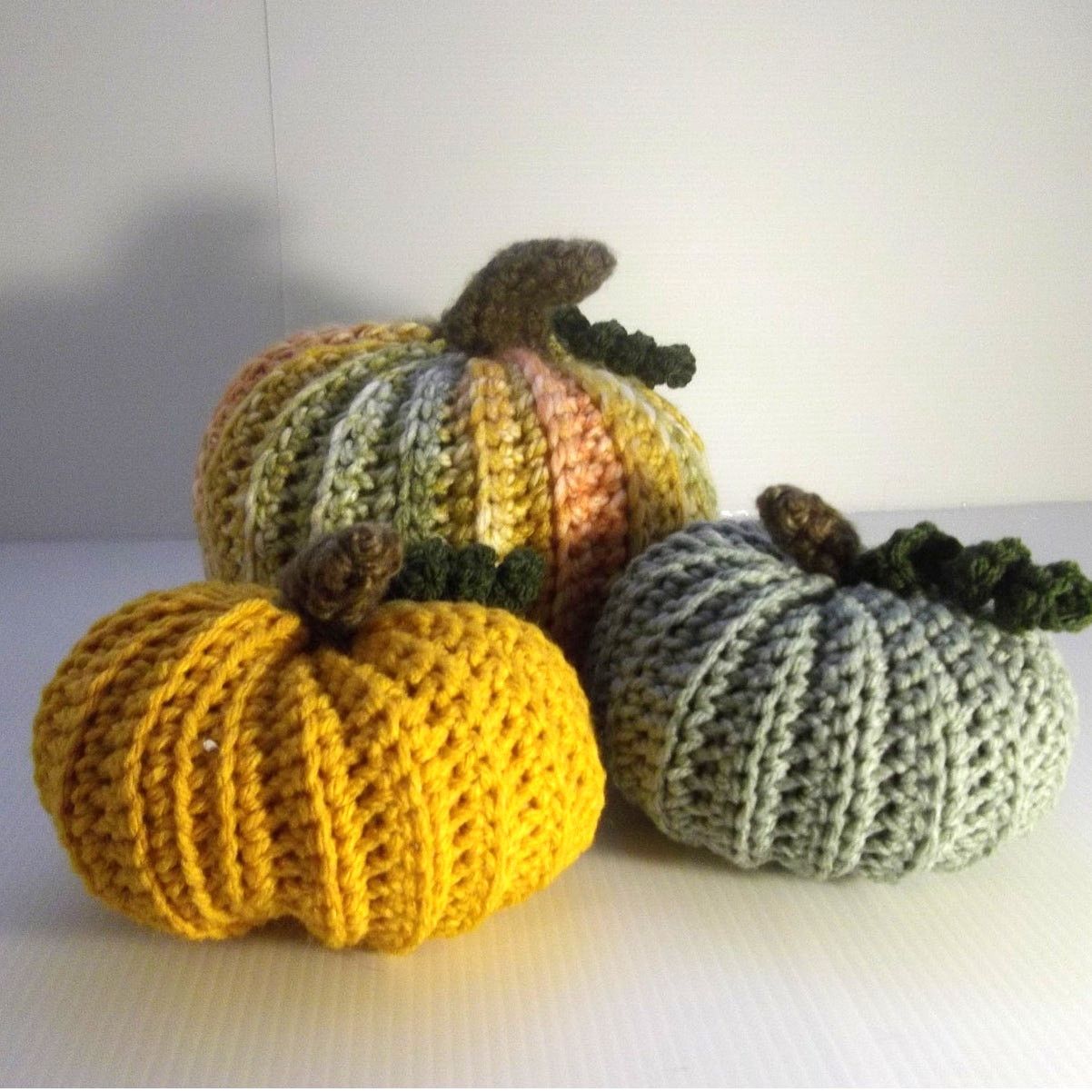 Handmade NWT Multicolor Handmade Crocheted Pumpkin Set of 3 by Dawny Size ONE SIZE - 1 Thumbnail