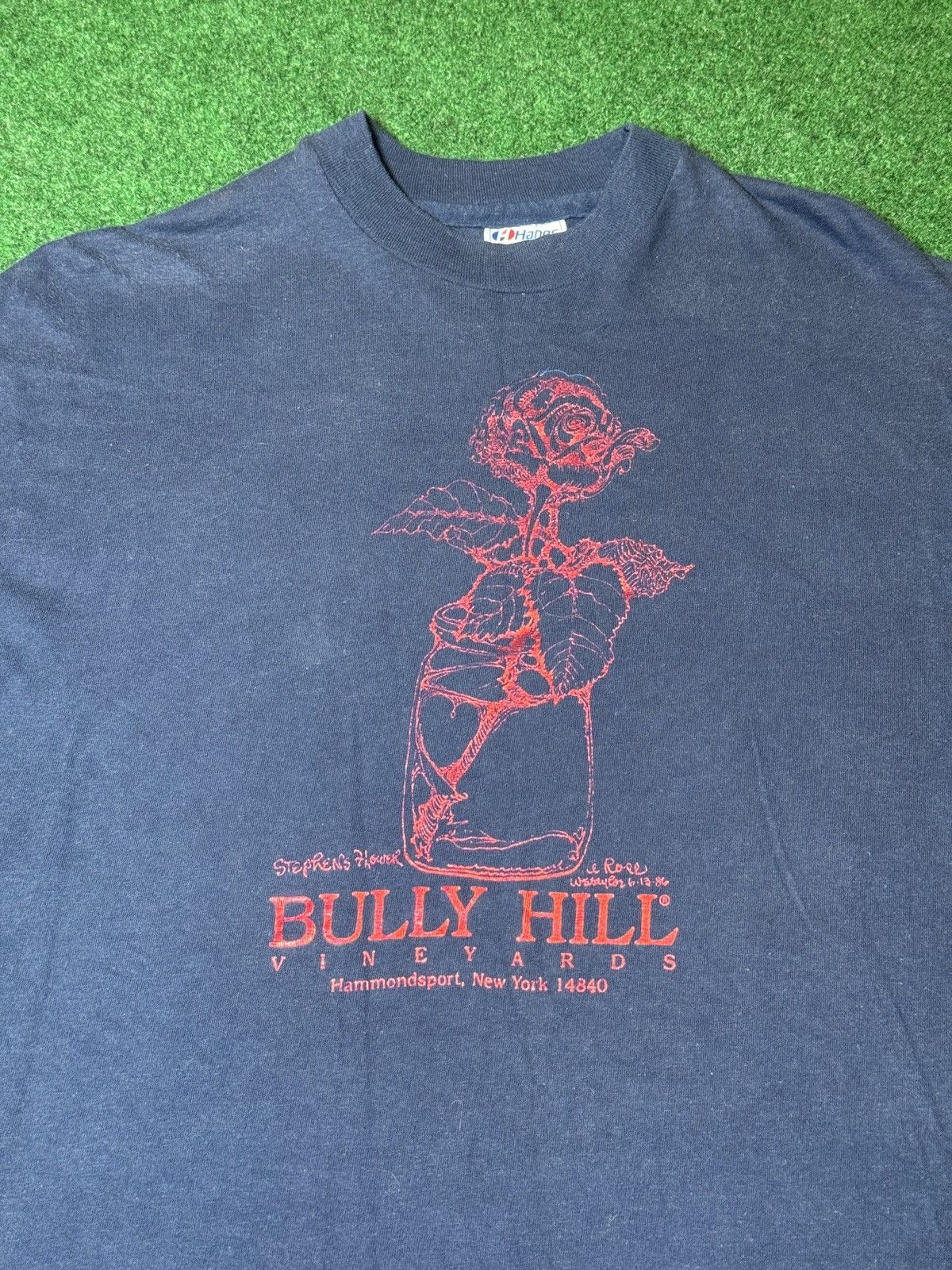 Hanes × Vintage Vintage 80s Bully Hill Vineyard Beauty Beast Rose T Shirt Size US L / EU 52-54 / 3 - 2 Thumbnail
