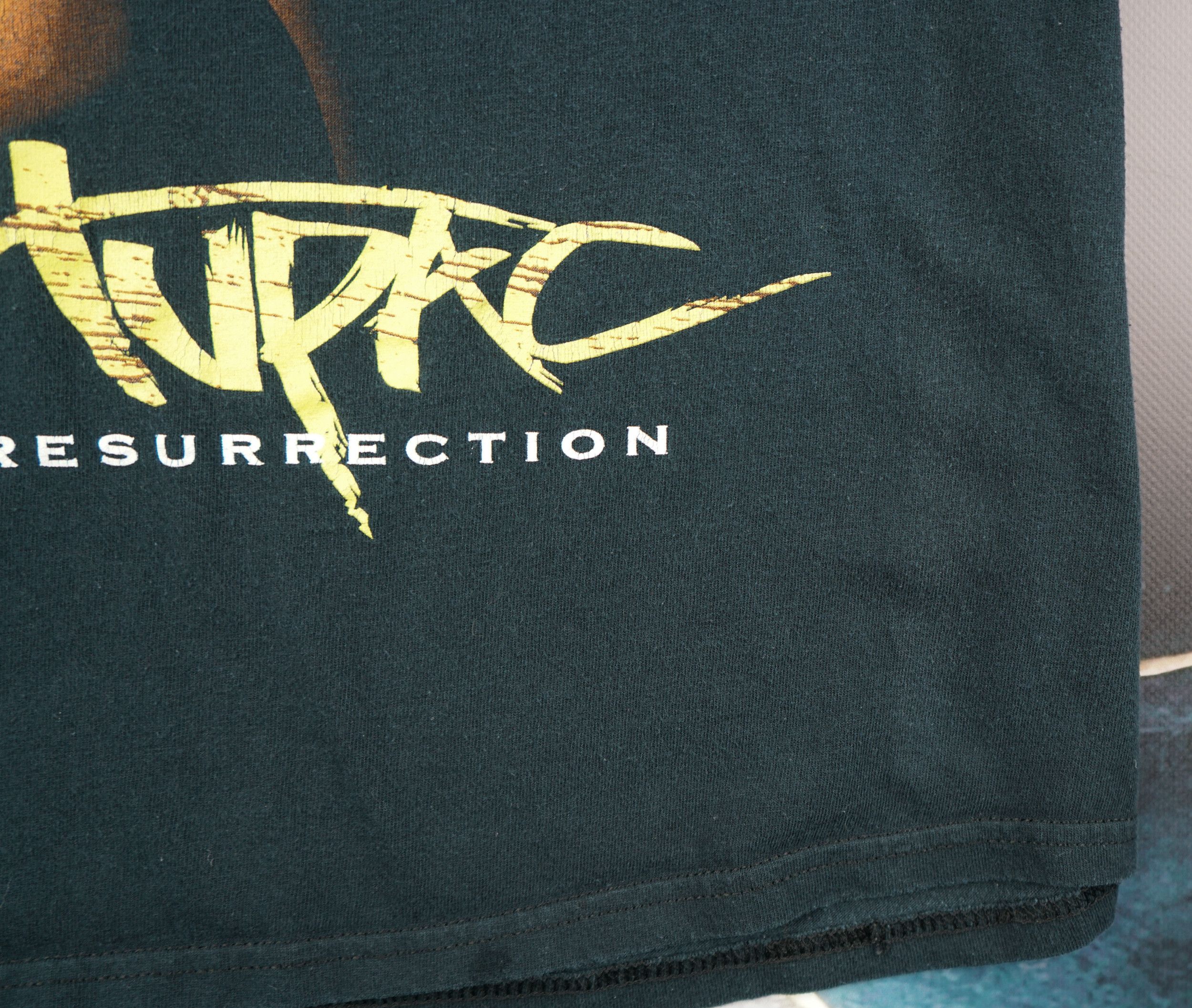 Band Tees × Rap Tees × Vintage Vintage 2000s 2pac Tupac Shakur Resurrection T-Shirt Size US S / EU 44-46 / 1 - 3 Thumbnail