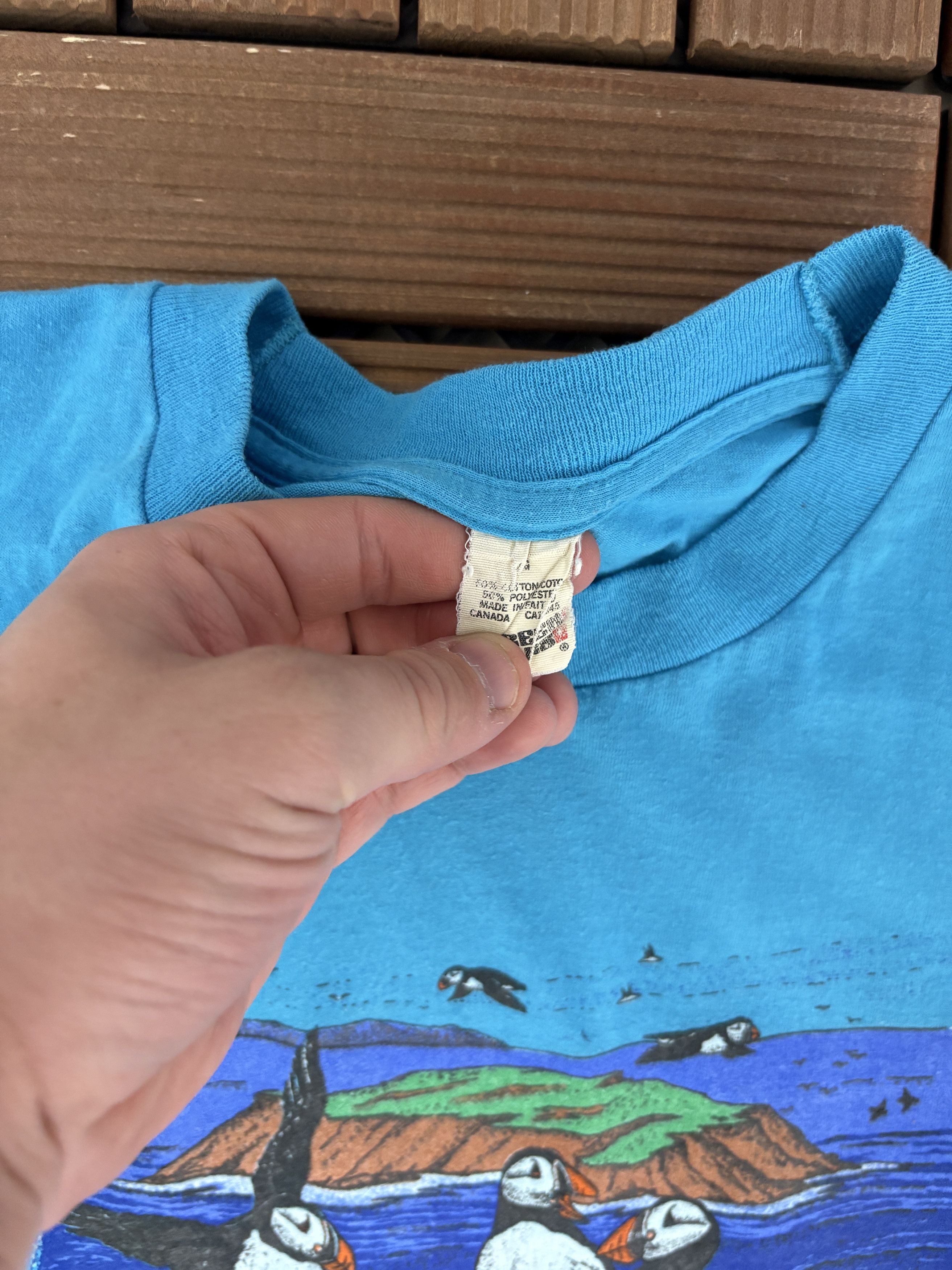 Vintage Newfoundland Atlantic Puffin Tourist Vintage Blue T-Shirt Size US L / EU 52-54 / 3 - 5 Thumbnail