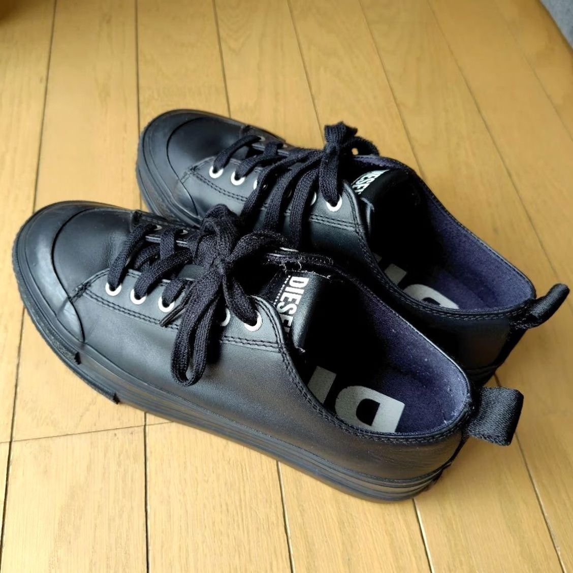 Diesel VINTAGE Diesel Men 8.5US Black Sneakers Casual Stylish Durable Platform 90s 00s Size US 9 / EU 42 - 3 Thumbnail