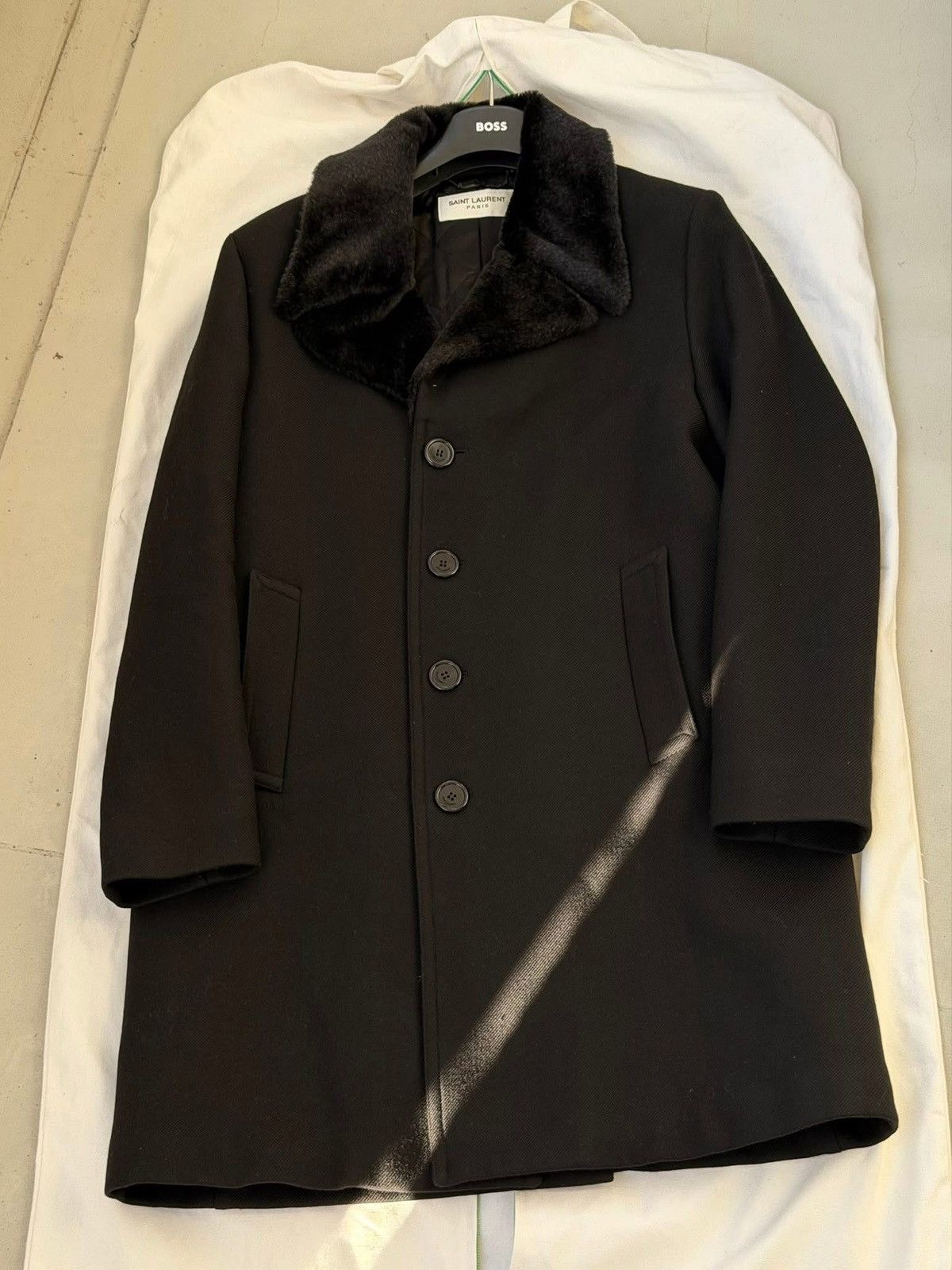 Saint Laurent Paris Saint Laurent Fur Coat Size US L / EU 52-54 / 3 - 1 Thumbnail