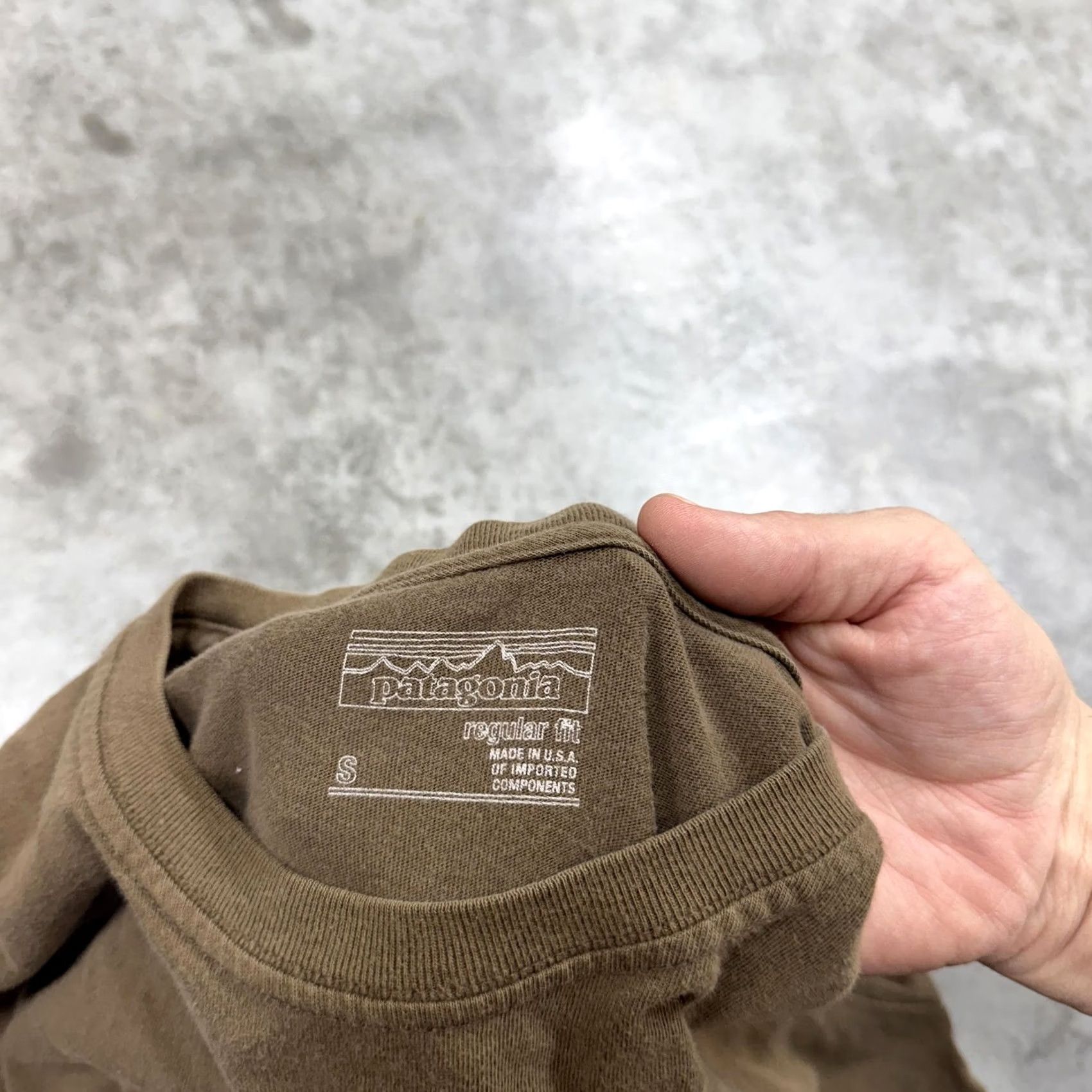 Patagonia Patagonia Shirt Mens Small Brown Fitz Roy Trout Organic Cotton Made in USA Tee Size US S / EU 44-46 / 1 - 6 Thumbnail