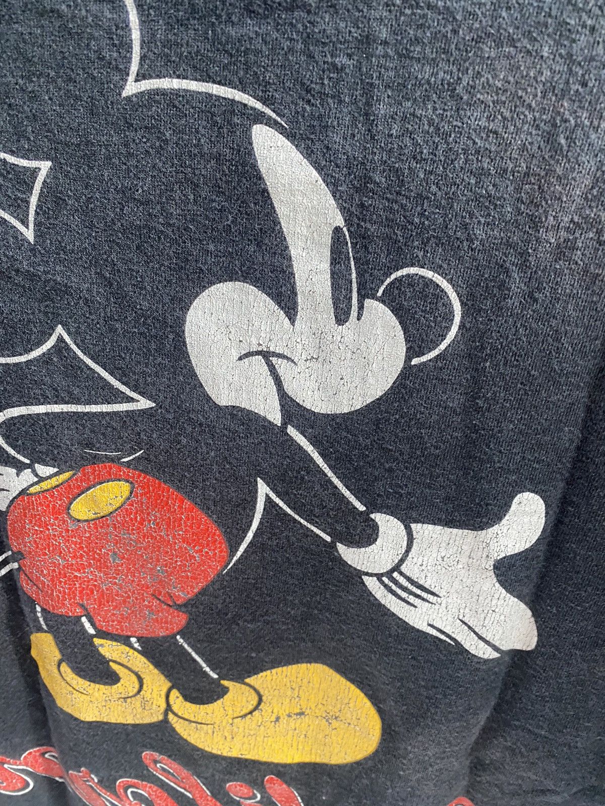 Mickey Mouse VINTAGE MICKEY MOUSE DISTRESSED Size US M / EU 48-50 / 2 - 14 Thumbnail