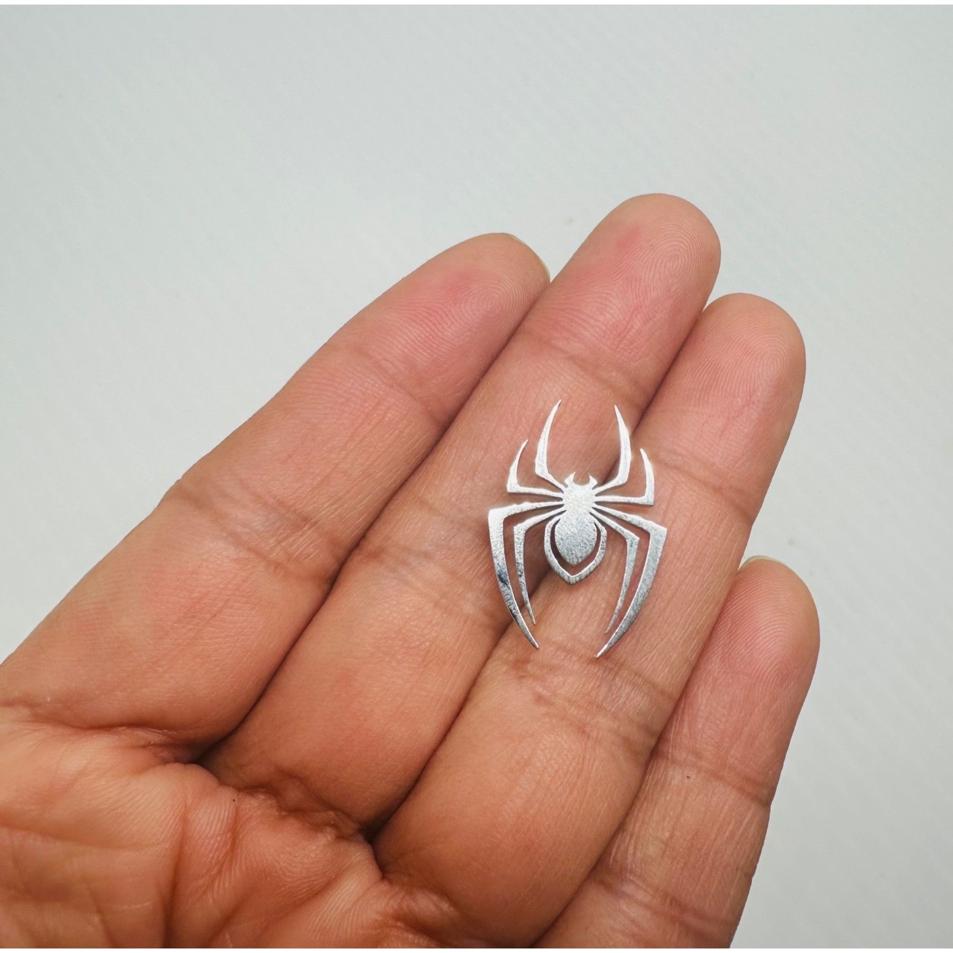 Other Gothic Spider Brooch Stainless Steel Badge Pins Silver Metal Size ONE SIZE - 2 Thumbnail