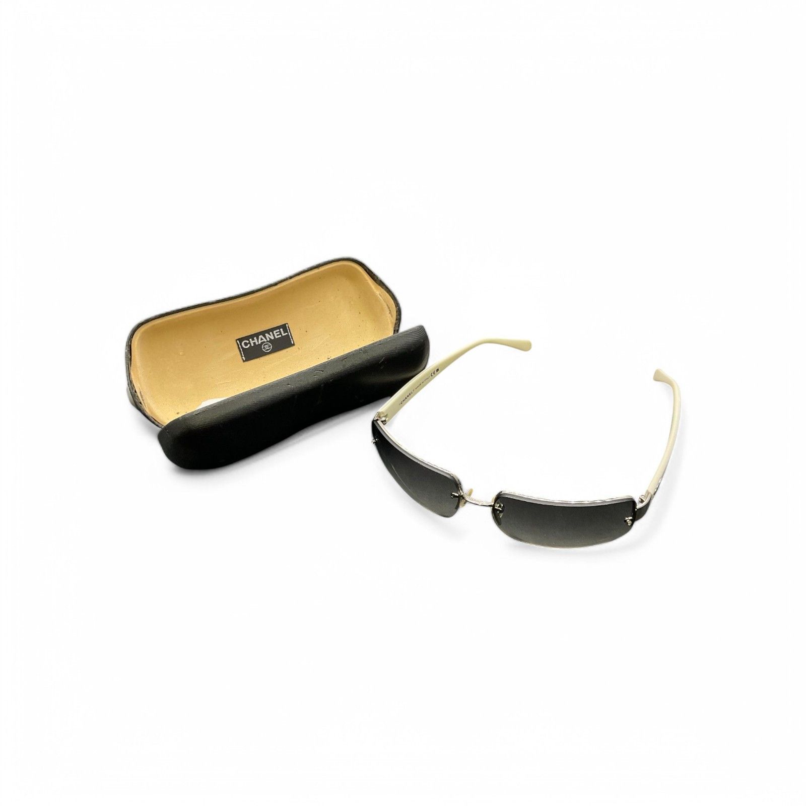 Chanel Chanel - CC Sunglasses Rimless VIntage White Metal Coco Size ONE SIZE - 4 Thumbnail