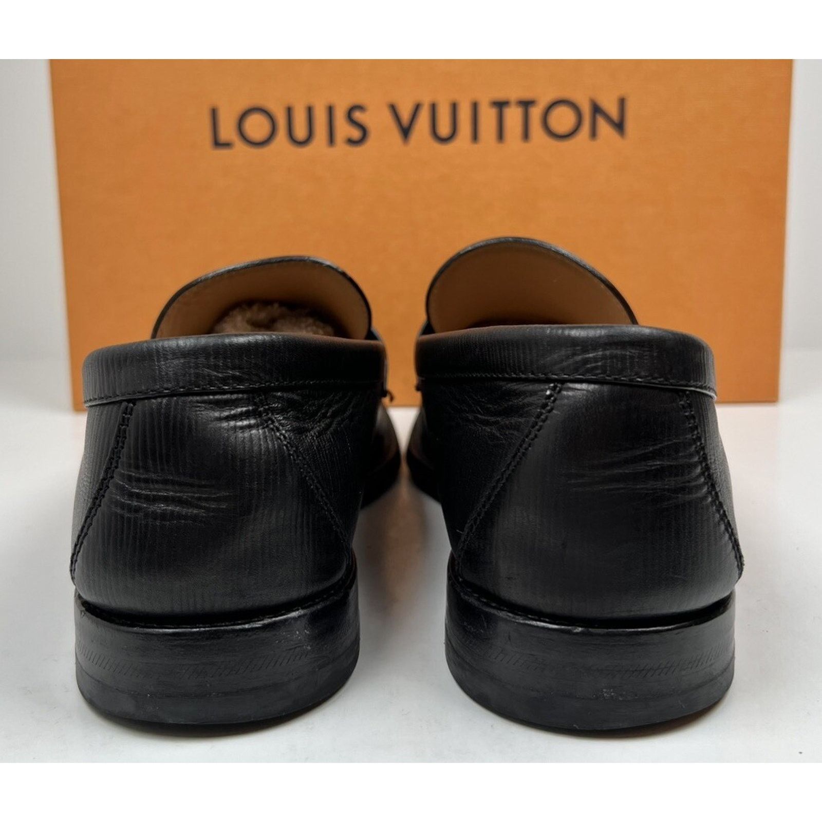 Louis Vuitton Size 7.5LV/8.5US- Louis Vuitton Major Loafer Epi Leather Size US 8.5 / EU 41-42 - 4 Thumbnail