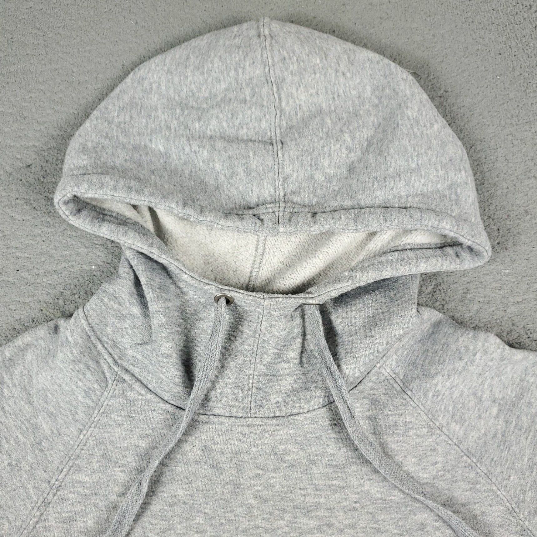 Champion VINTAGE Champion Hoodie Women’s Medium Gray Camouflage Fleece Pullover All Seasons Size M / US 6-8 / IT 42-44 - 3 Thumbnail