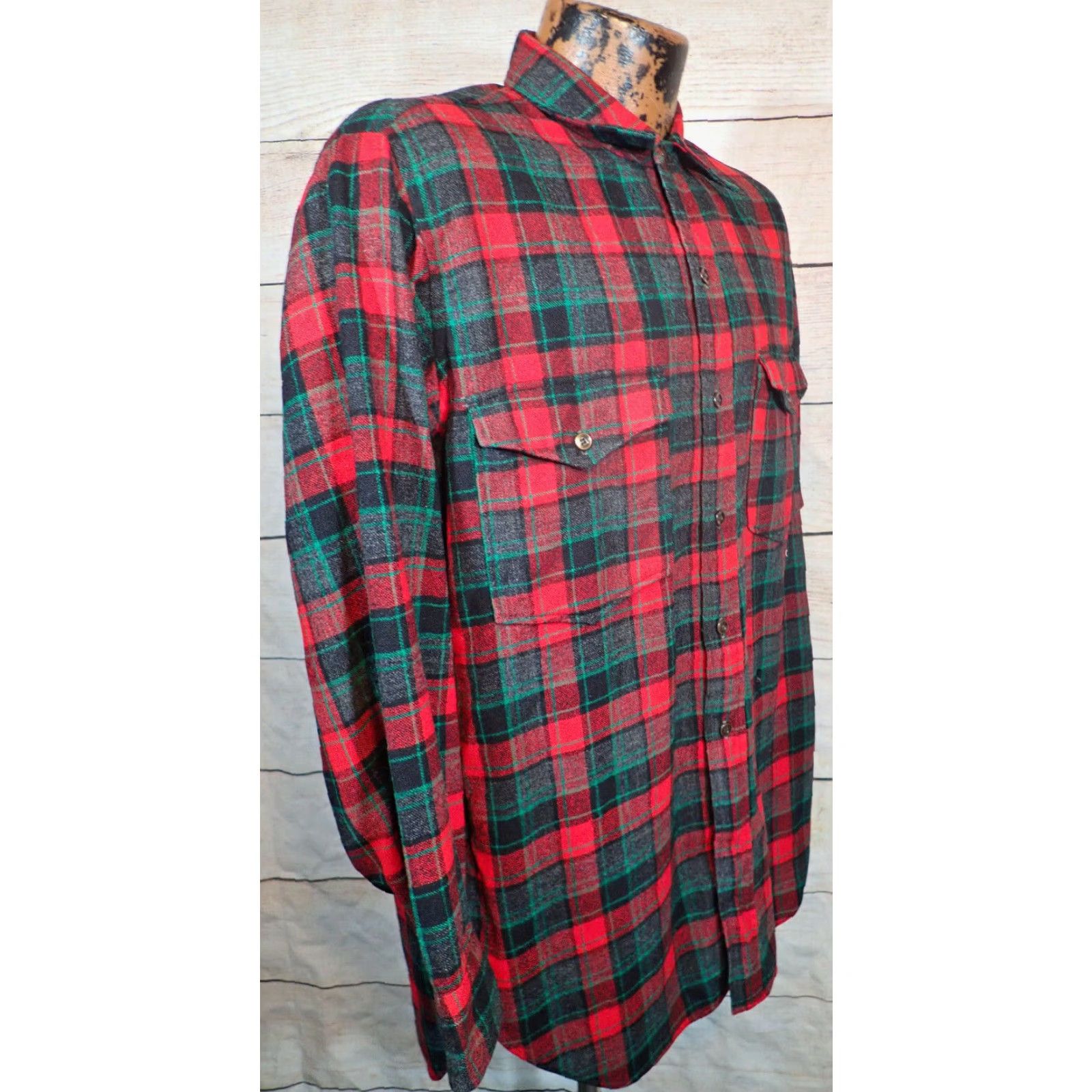 Pendleton Vintage Pendleton Guide Shirt Men Large 70s Plaid Wool All Seasons Fall Spring Summer Winter Red Black Green Size US M / EU 48-50 / 2 - 2 Thumbnail