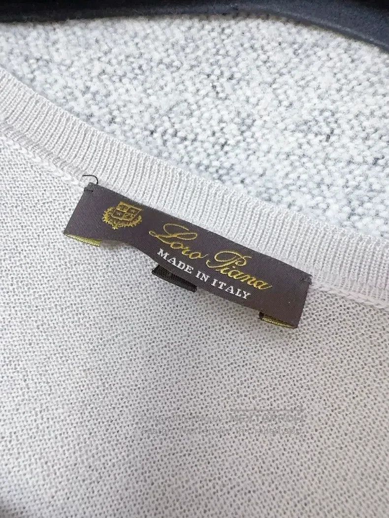 Loro Piana Loro Piana Light gray cashmere knit sweater Size S / US 4 / IT 40 - 6 Thumbnail