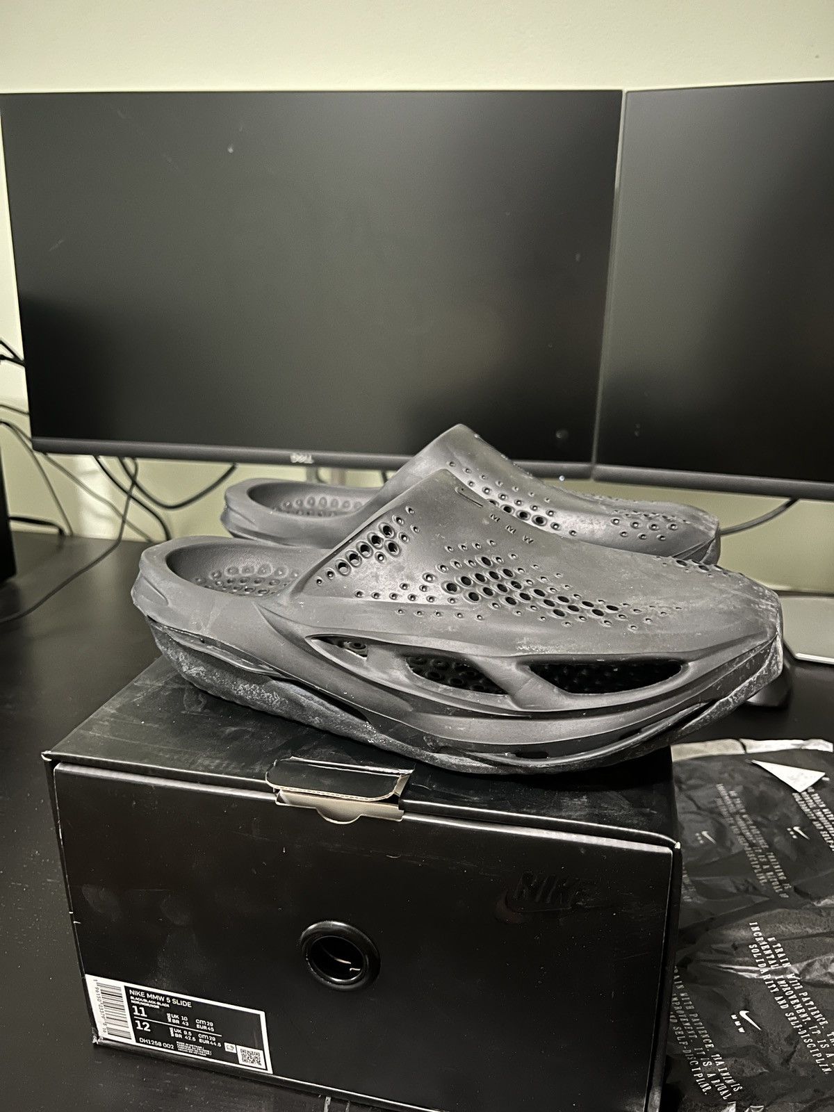Nike NIKE MMW 5 SLIDE Size US 12 / EU 45 - 7 Thumbnail