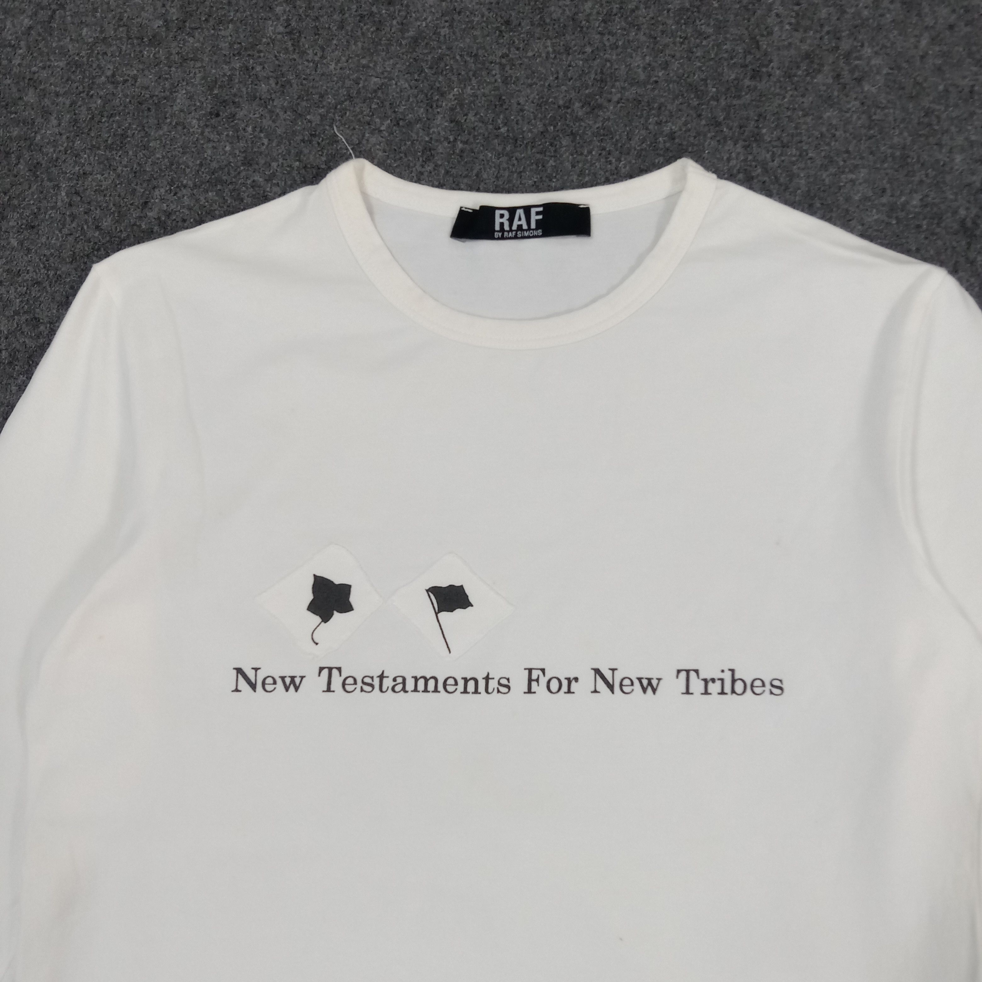 Raf Simons × Raf by Raf Simons × Vintage Raf by Raf Simons Italian Brand Long Sleeve Tshirt Size L / US 10 / IT 46 - 2 Thumbnail