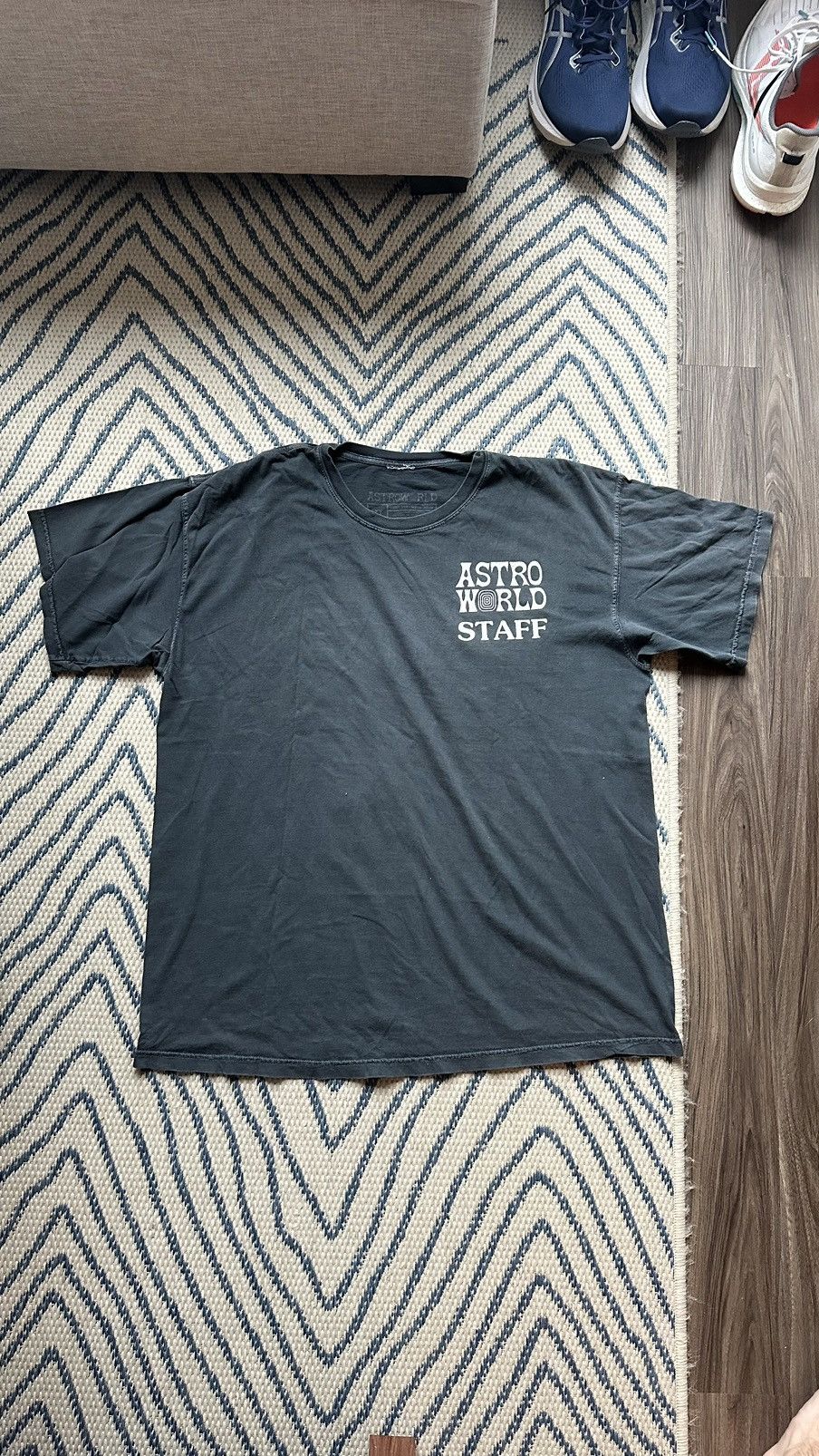 Travis Scott Astroworld Staff tee Size XL Size US XL / EU 56 / 4 - 2 Thumbnail