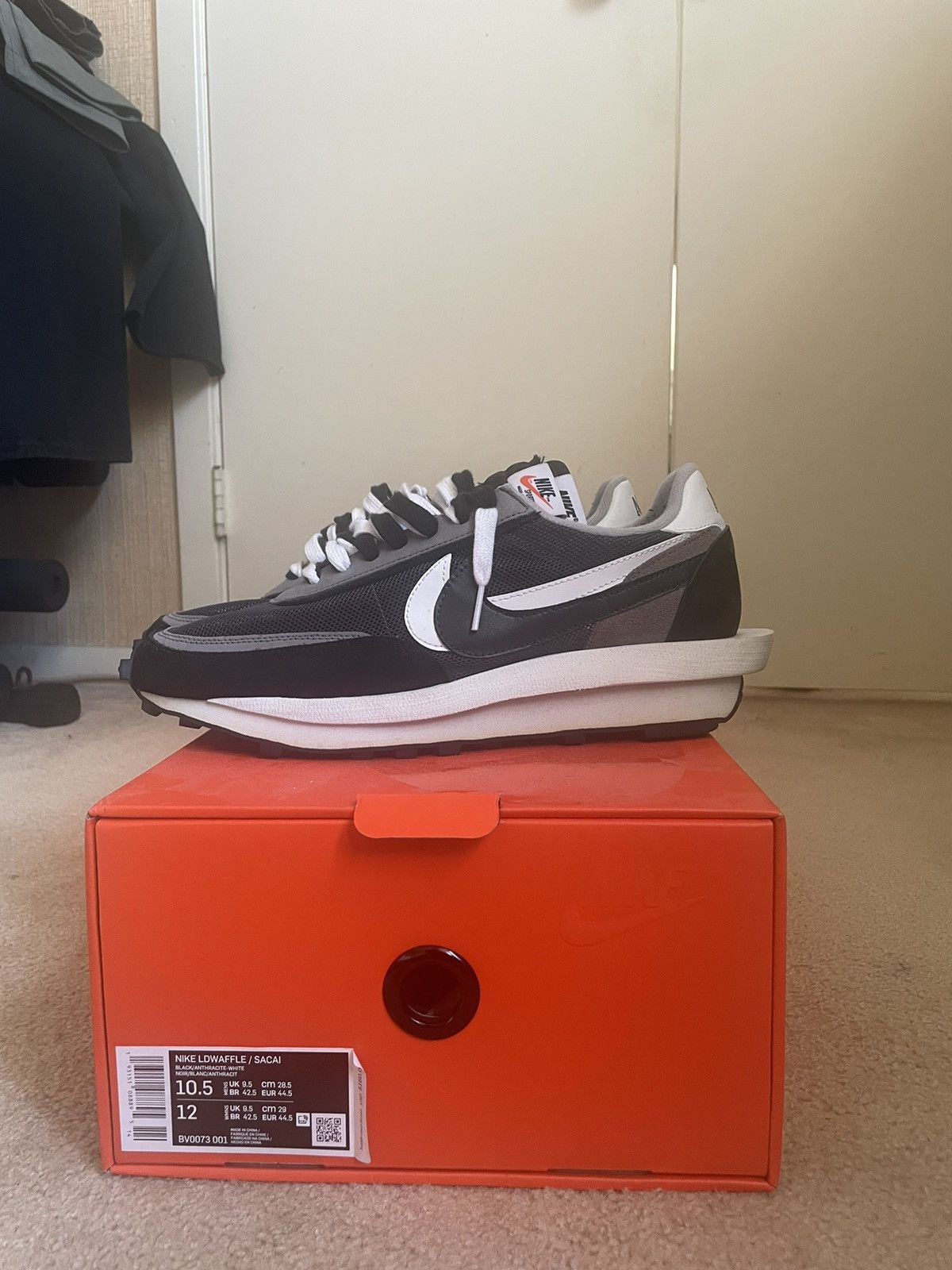 Nike × Sacai Nike sacai x LDWaffle ‘Black’ size 10.5 Size US 10.5 / EU 43-44 - 1 Thumbnail