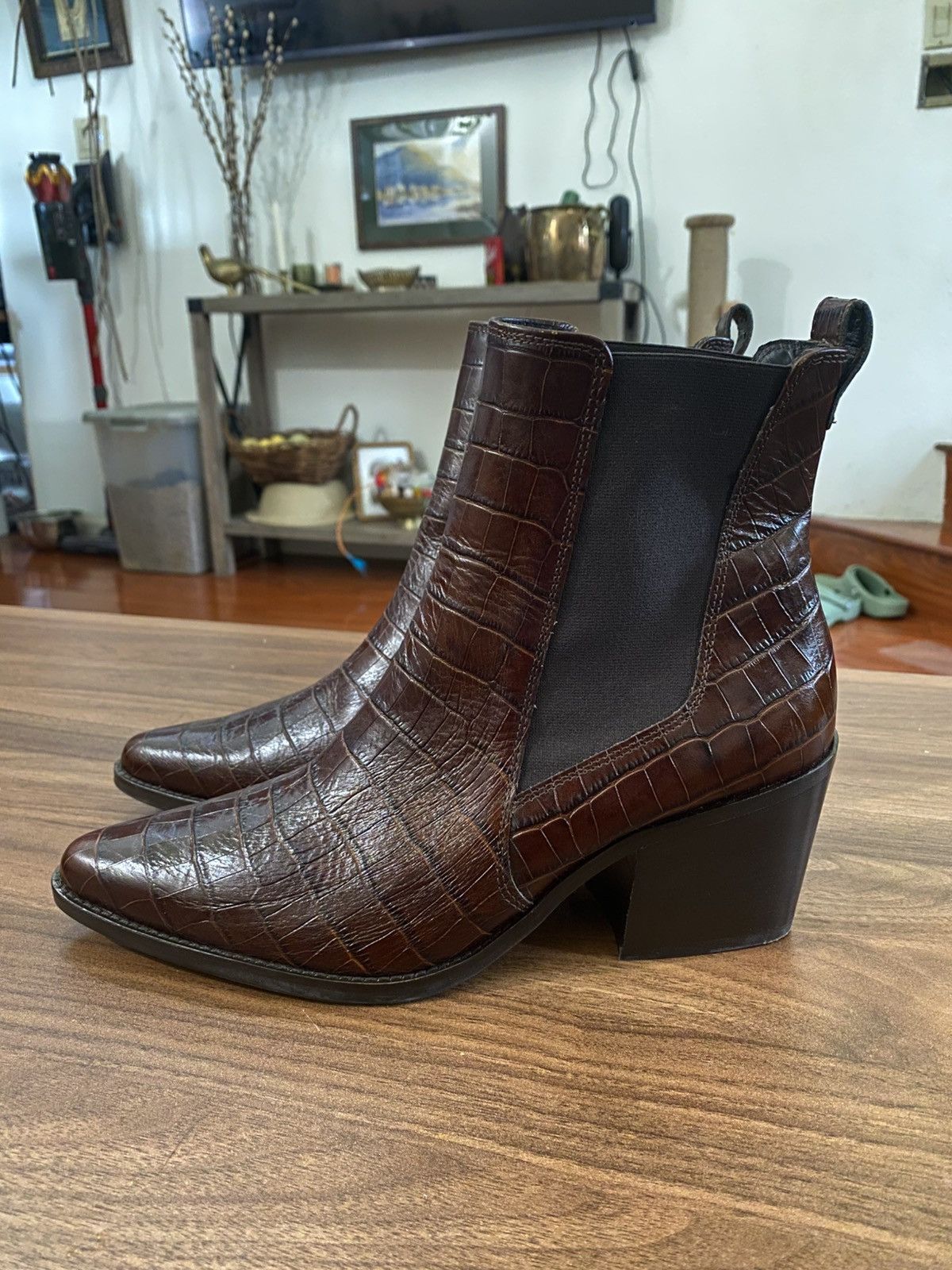 Other New Paul Green Cojo Bootie in Cigar Antic Croco US 9/UK 6.5 Size US 9 / IT 39 - 1 Thumbnail