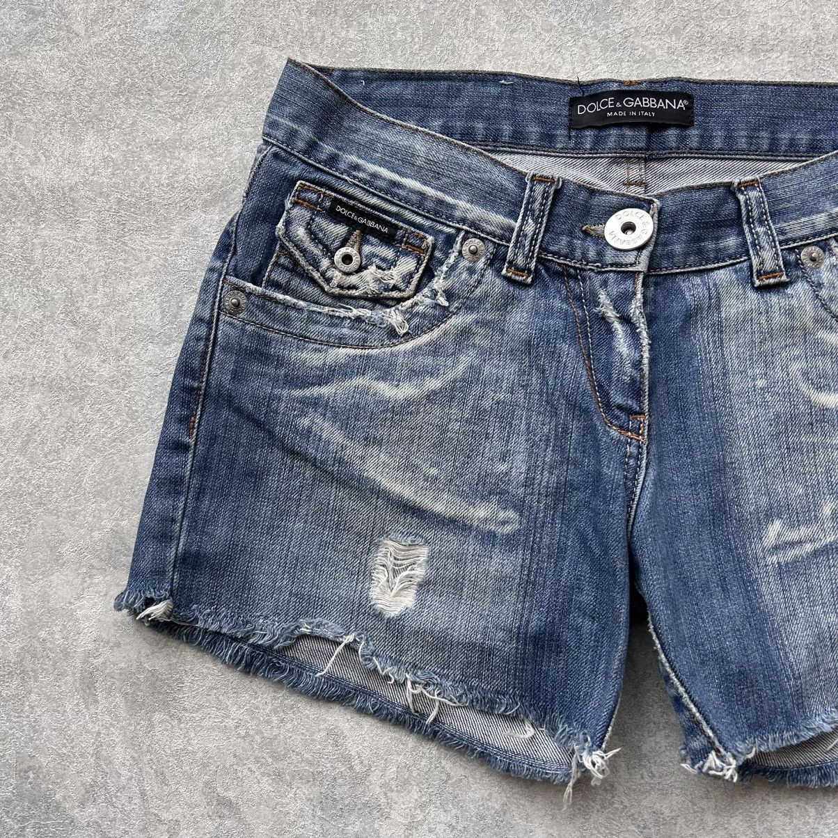 Dolce & Gabbana Vintage 90s Dolce Gabbana Distressed Mini Shorts Size 30" / US 8 / IT 44 - 3 Thumbnail