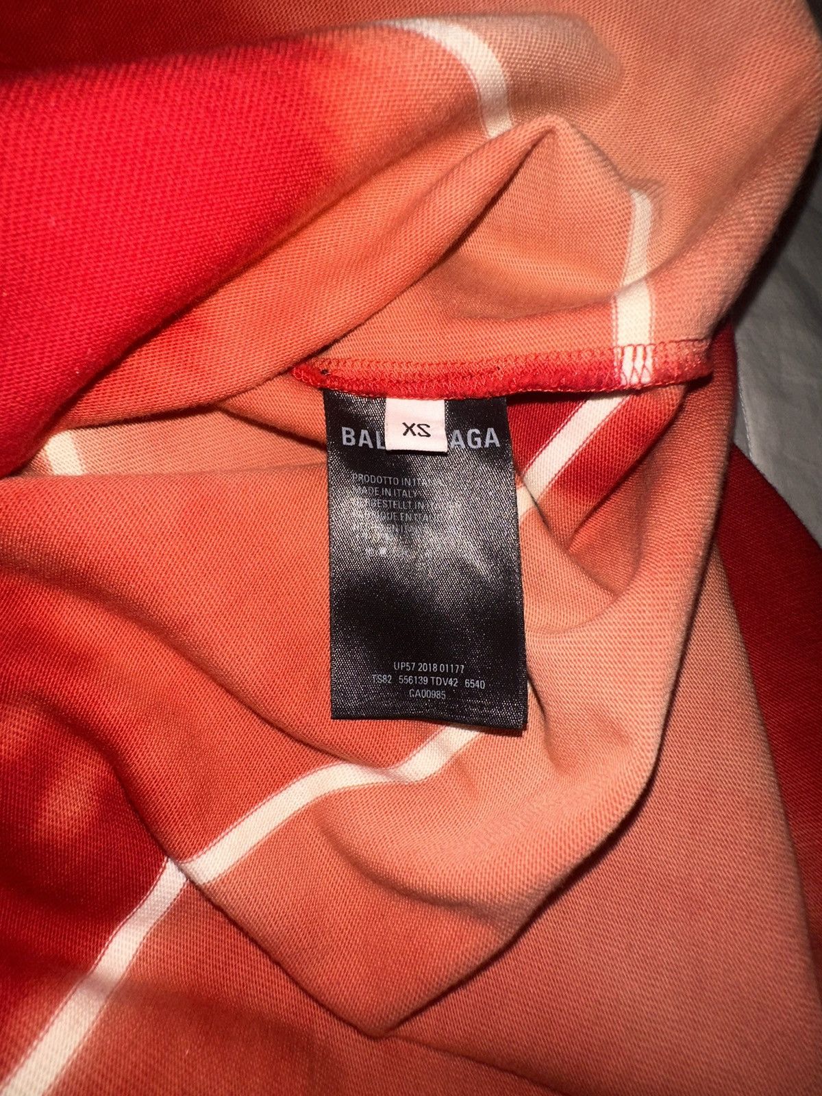 Balenciaga Balenciaga Bleached tie dyed Sweater Size US XS / EU 42 / 0 - 7 Thumbnail