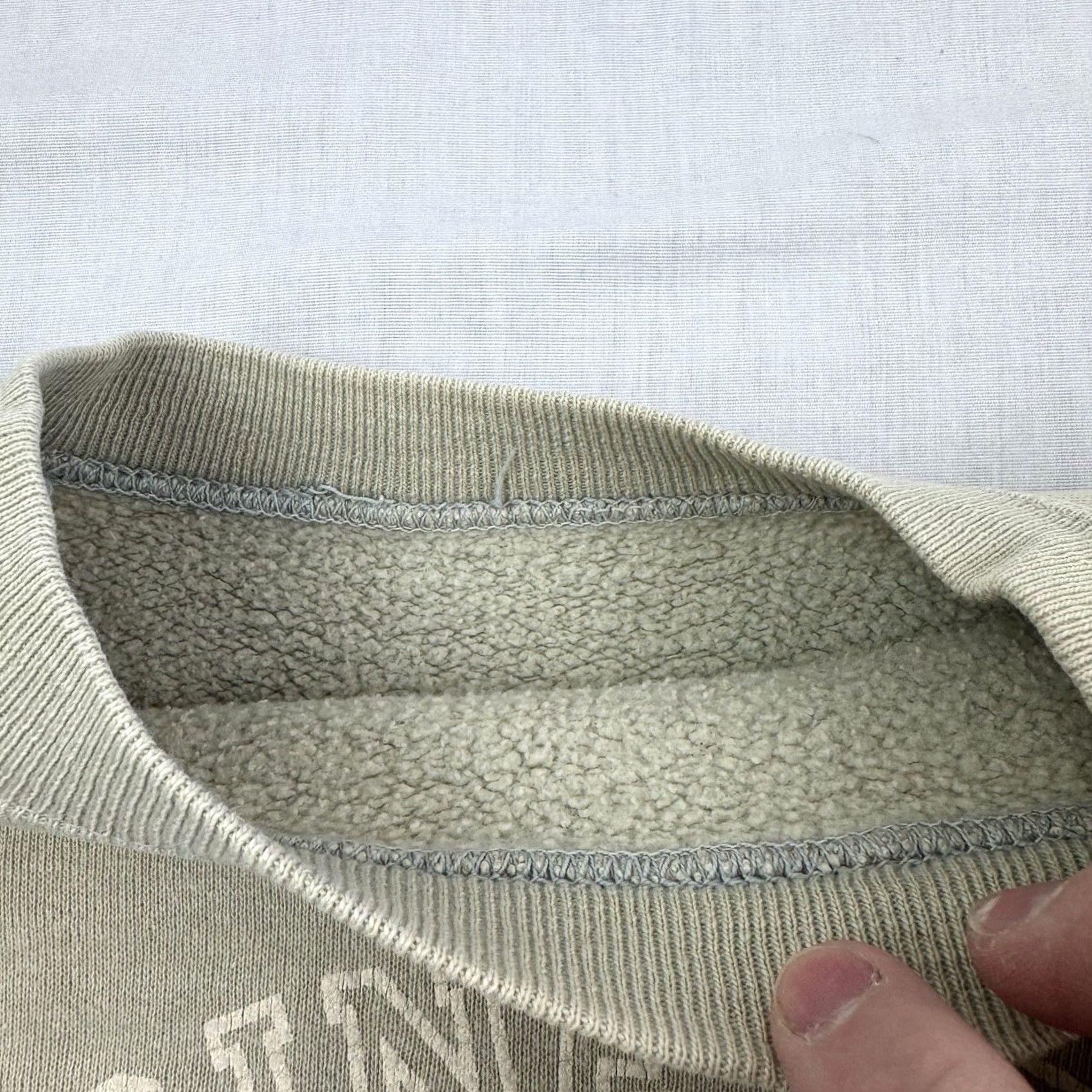 Spalding VINTAGE Catherine Spalding College Sweatshirt Adult M Beige College Mens Vintage 1960s Faded True vtg Size US M / EU 48-50 / 2 - 3 Thumbnail