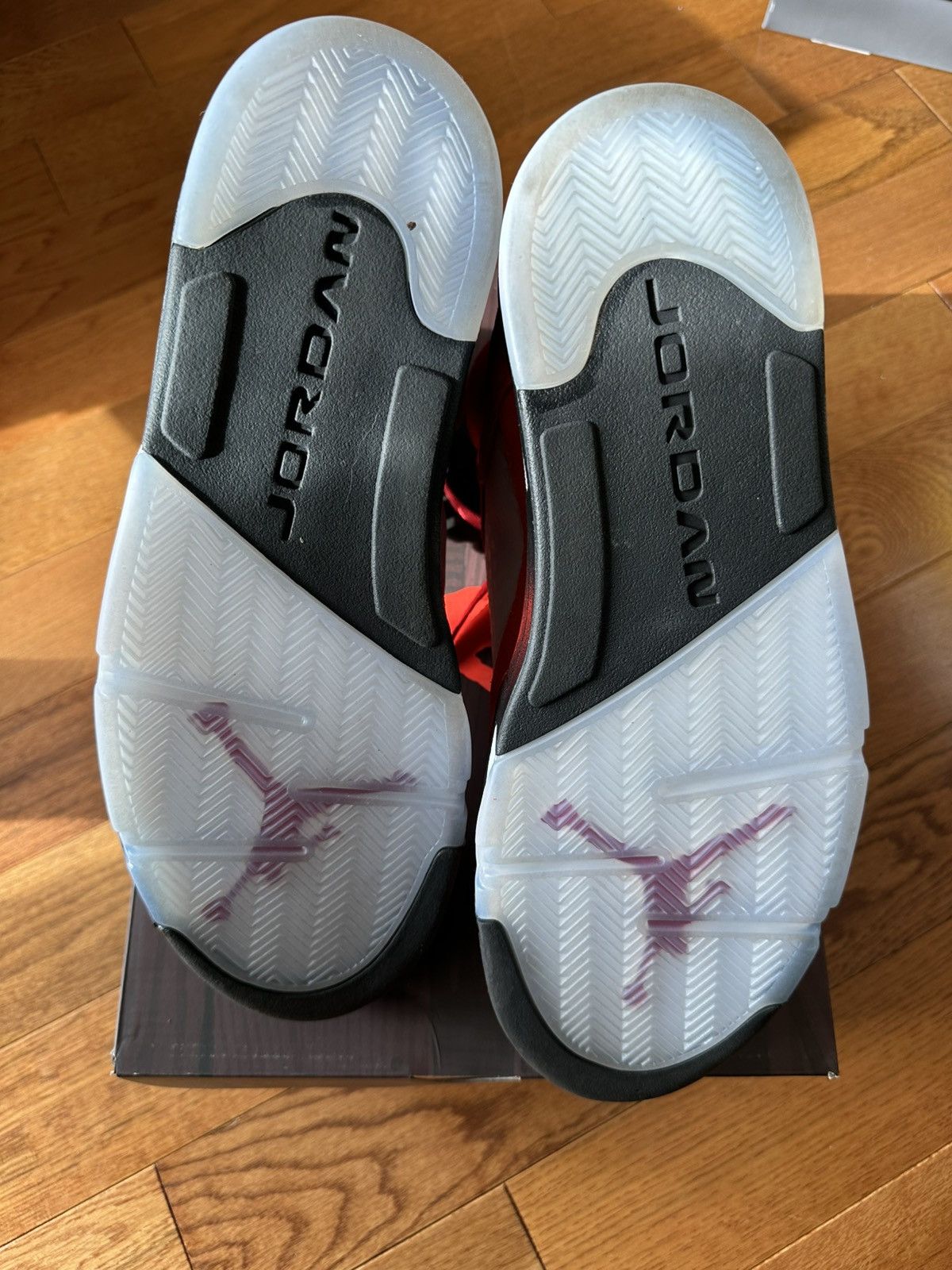Jordan Brand × Nike Air Jordan 5 Toro Bravo Size US 12 / EU 45 - 4 Thumbnail