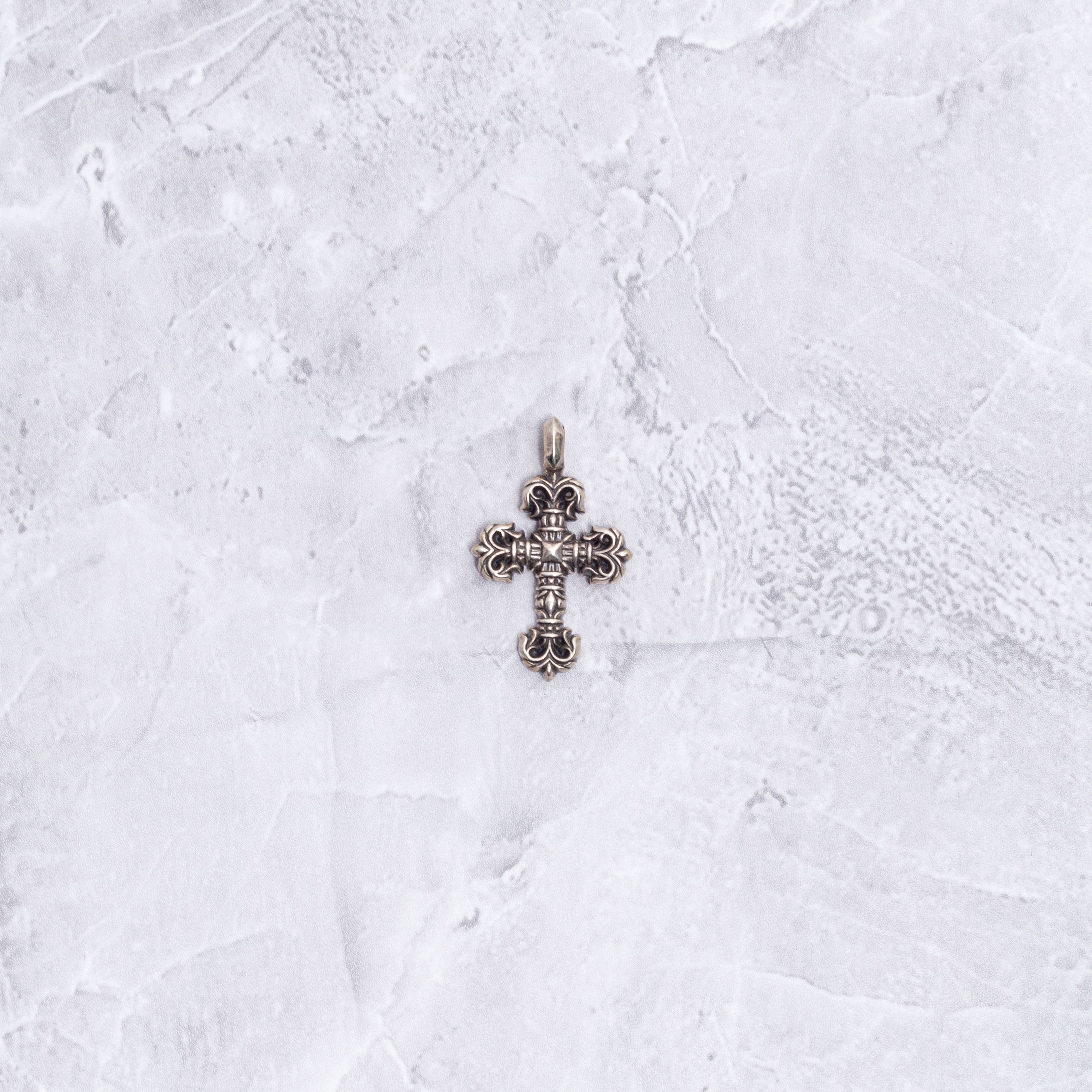 Chrome Hearts CHROME HEATR Fuligree Cross Tiny Charm SILVER Size ONE SIZE - 1 Thumbnail