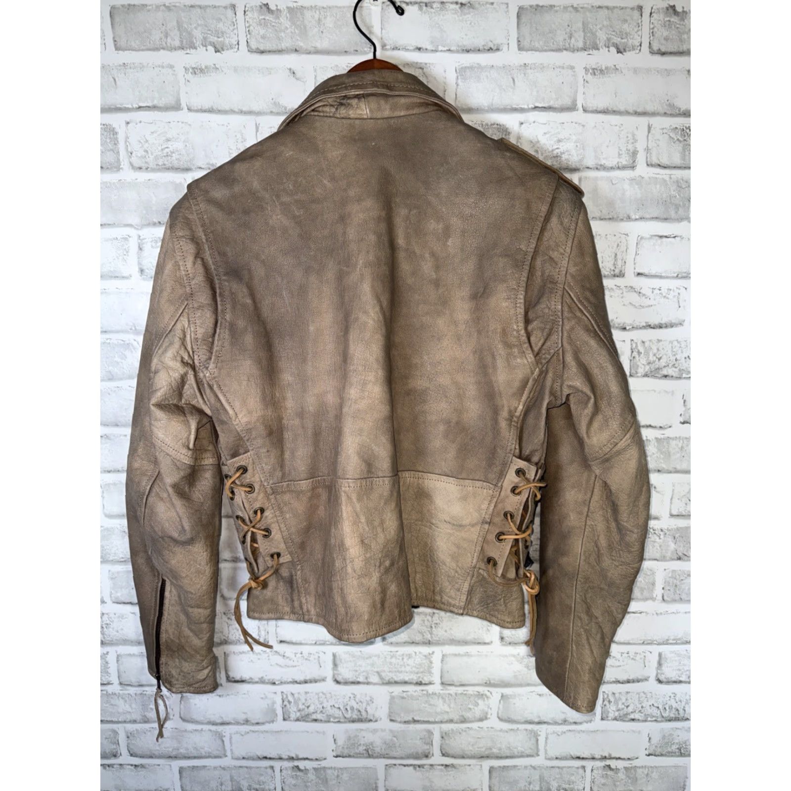 Vintage VINTAGE Jamin' Leather Jacket Motorcycle Moto Biker Style Grunge Rock Beige Womens S Size S / US 4 / IT 40 - 6 Thumbnail