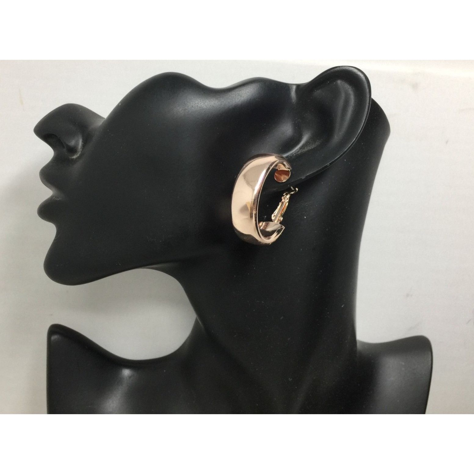 Other Women's Rose Gold Thick Hoop Earrings Size ONE SIZE - 1 Thumbnail