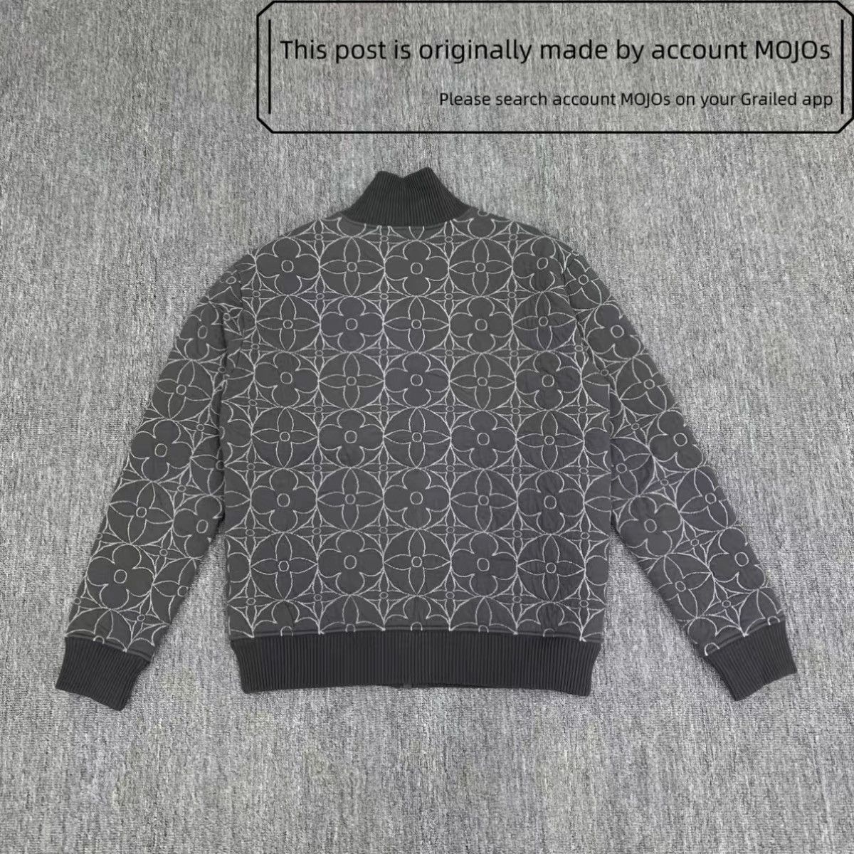 Louis Vuitton Sz M Louis Vuitton Logo Pattern Padded Jacket mojos1419 Size US M / EU 48-50 / 2 - 2 Thumbnail