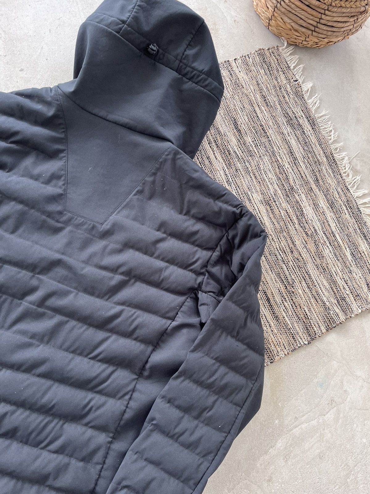 Berghaus Berghaus Black Jacket Fleece Outdoor Gorpcore Waterproof Y2K Size US L / EU 52-54 / 3 - 13 Thumbnail