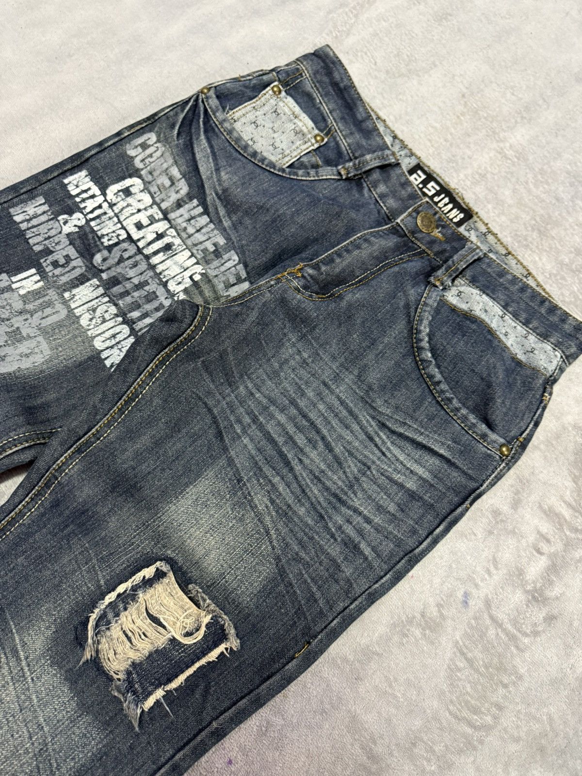 Japanese Brand × LOWBOX A.S Jeans Japan Poems Distressed Claw Mark Jeans Size US 29 - 8 Thumbnail