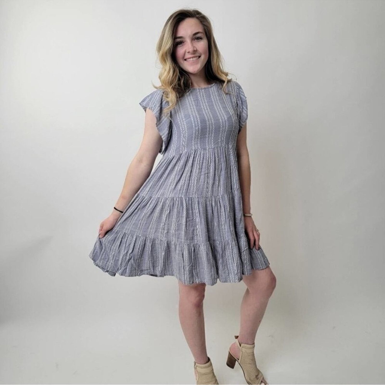 ELAN Elan Tiered Blue Grey Dress Size S / US 4 / IT 40 - 1 Thumbnail