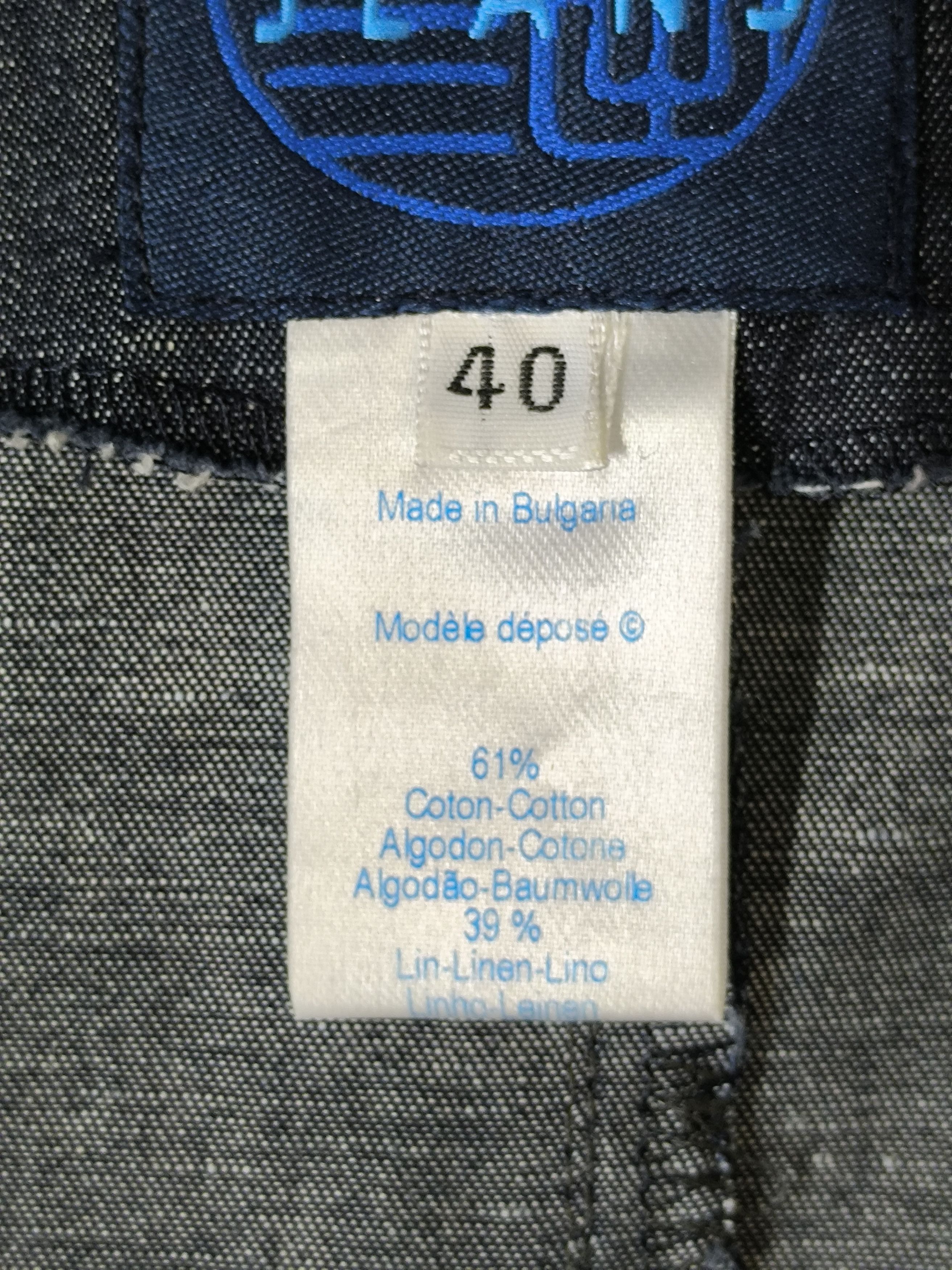 Kenzo Vintage Kenzo Women's Blue Zip-Up Denim Jacket Size 40 Size M / US 6-8 / IT 42-44 - 9 Thumbnail