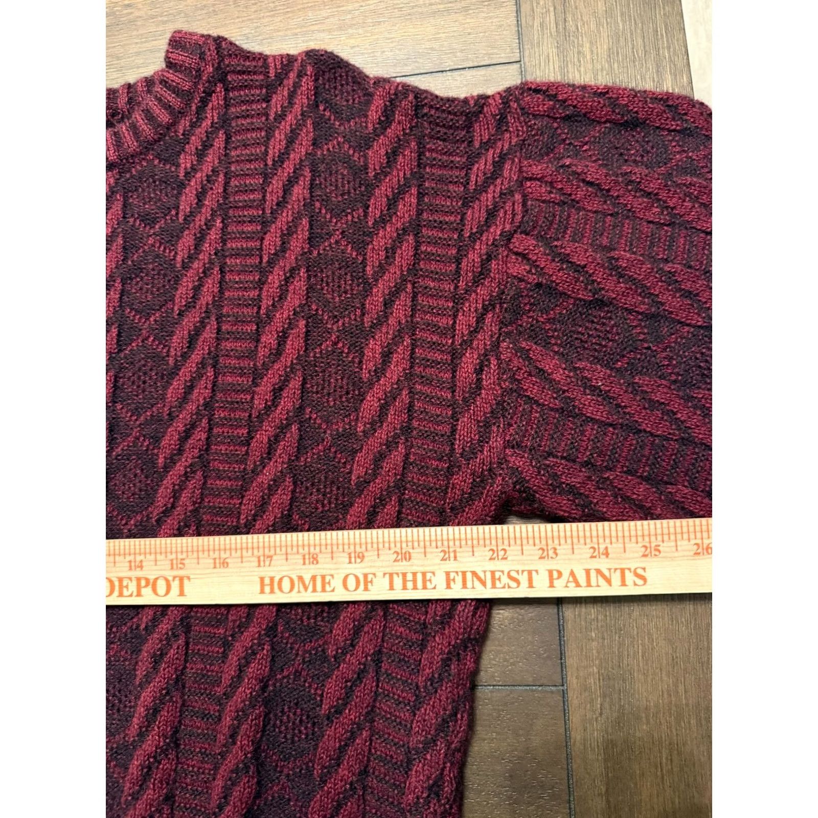 Vintage VINTAGE Limited-Editions by Expressions Sweater Womens Large Red Cable Knit 80s Italy Pullover Crew Neck Wool Acrylic Knit Measurements Size L / US 10 / IT 46 - 3 Thumbnail