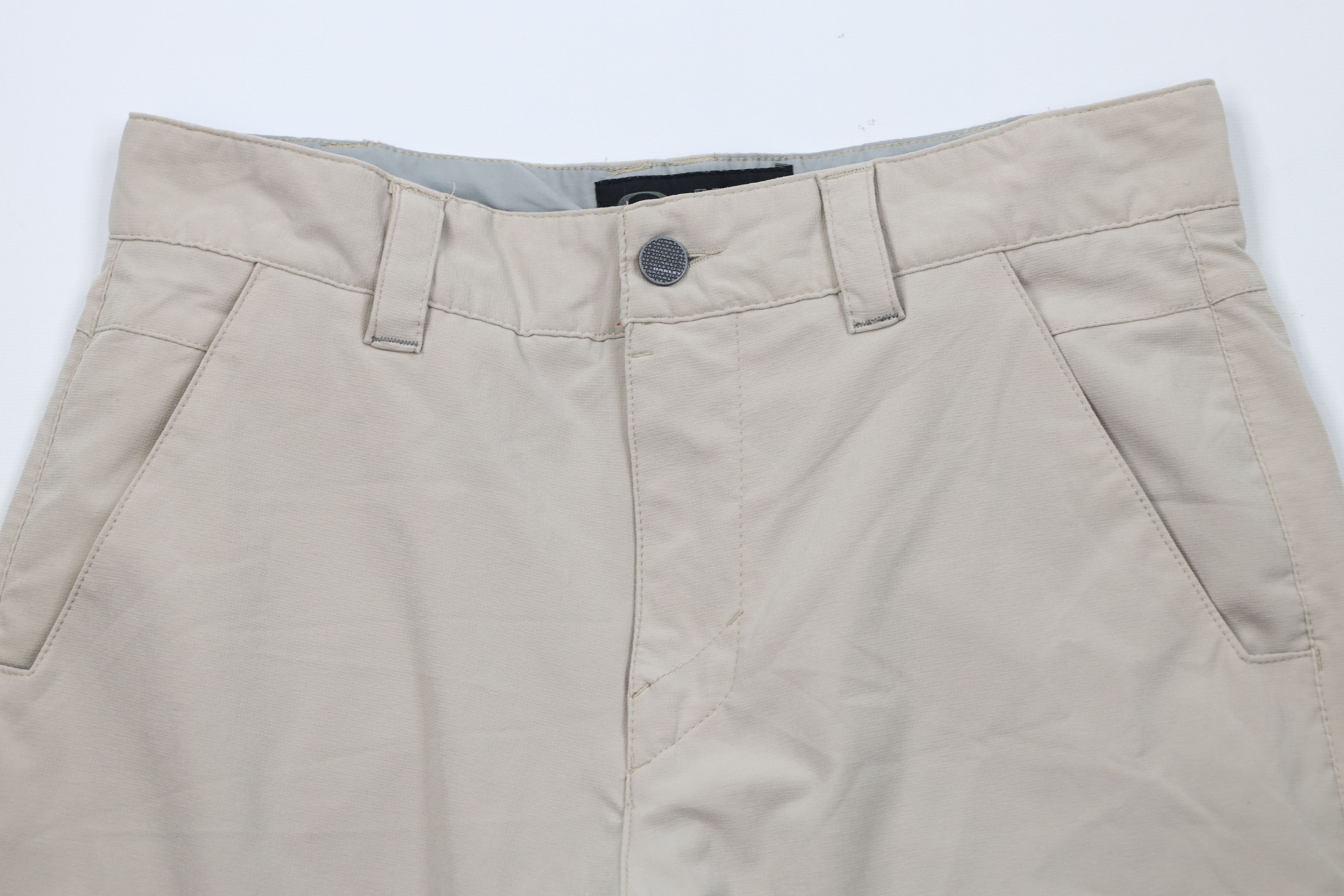 Oakley Vintage Oakley Logo Stretch Golf Golfing Shorts Beige Khaki Size US 30 / EU 46 - 2 Thumbnail