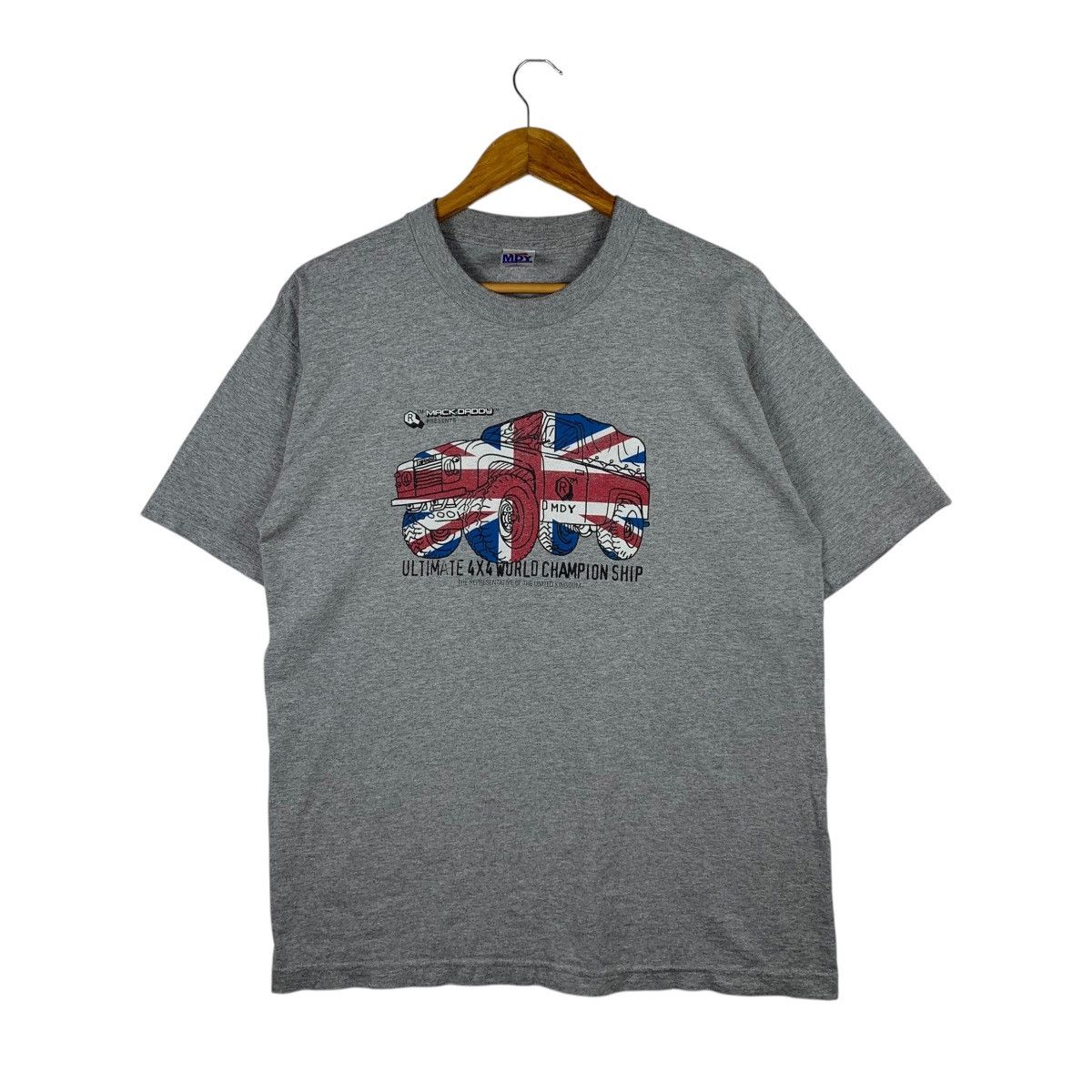 Vintage Vintage MACKDADDY Made In Usa Streetwear Big Logo T-Shirt Size US L / EU 52-54 / 3 - 1 Thumbnail