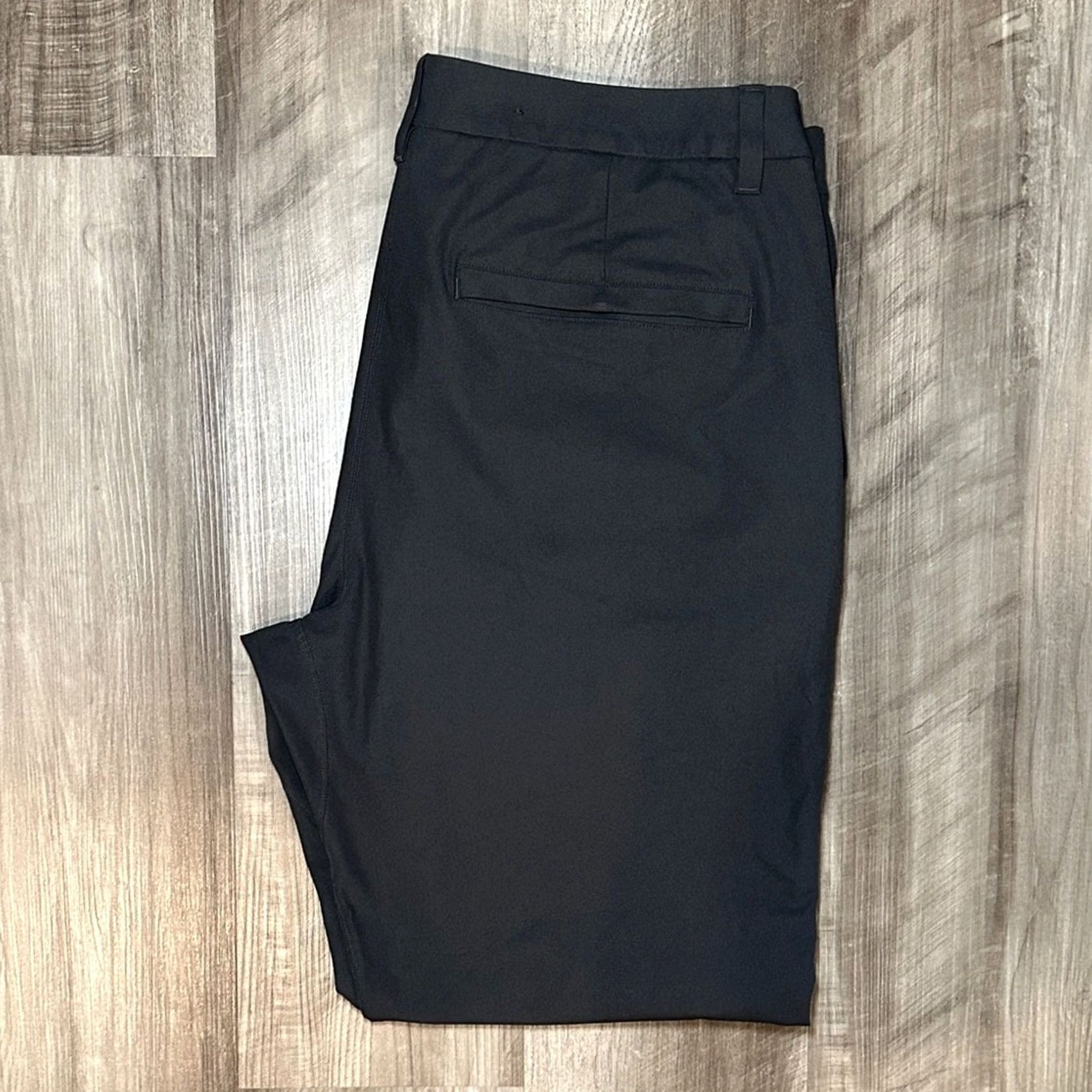 Lululemon Lululemon ABC Classic Fit Warpstreme 5 Pocket Pants Men 36 Black Chino Inseam 30 Regular Size 36 Mens Size US 36 / EU 52 - 2 Thumbnail
