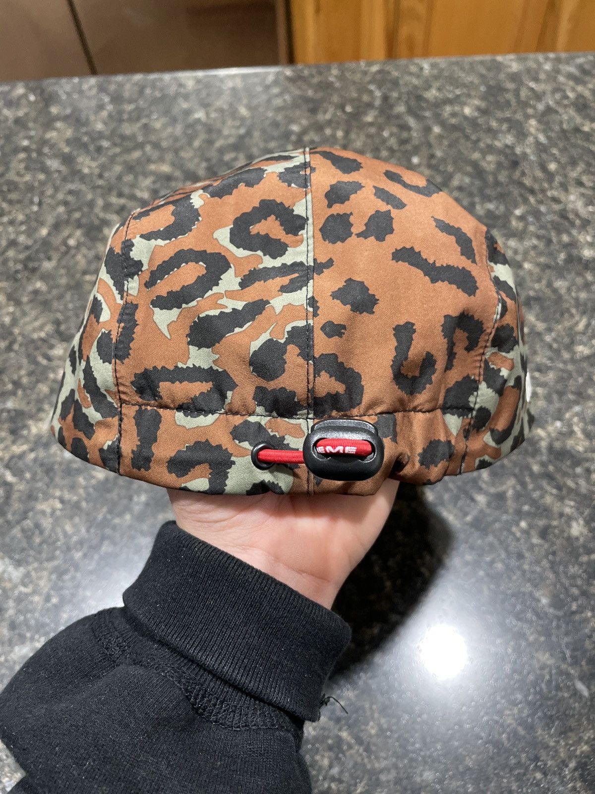 Goretex × Supreme Leopard Supreme x Goretex Size ONE SIZE - 4 Thumbnail