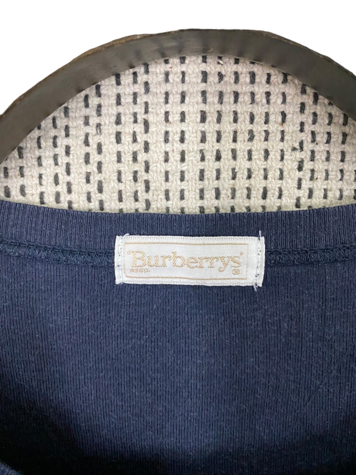 Burberry × Designer × Vintage Vintage burberrys tanktop/sleeveless tshirt center logo Size US M / EU 48-50 / 2 - 3 Thumbnail
