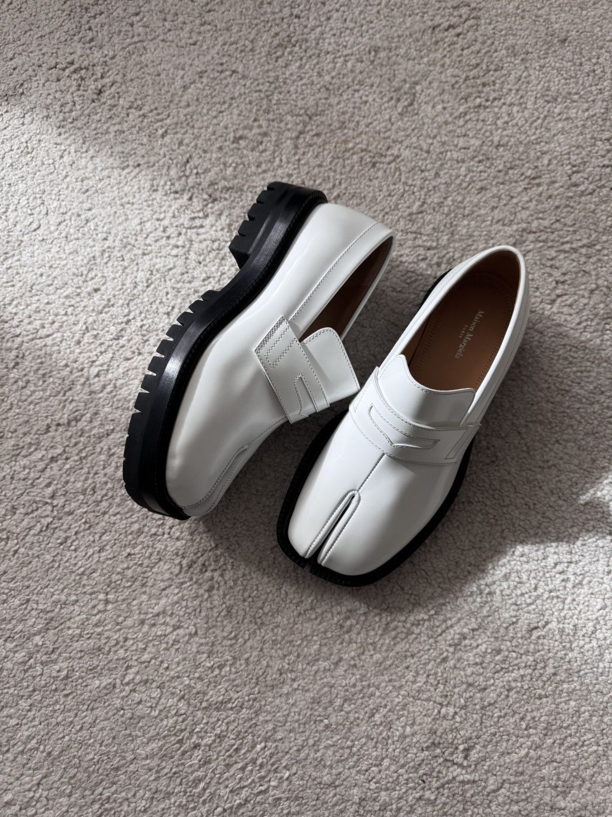 Maison Margiela Maison Margiela Tabi Loafers Brand New Size US 7 / IT 37 - 5 Thumbnail