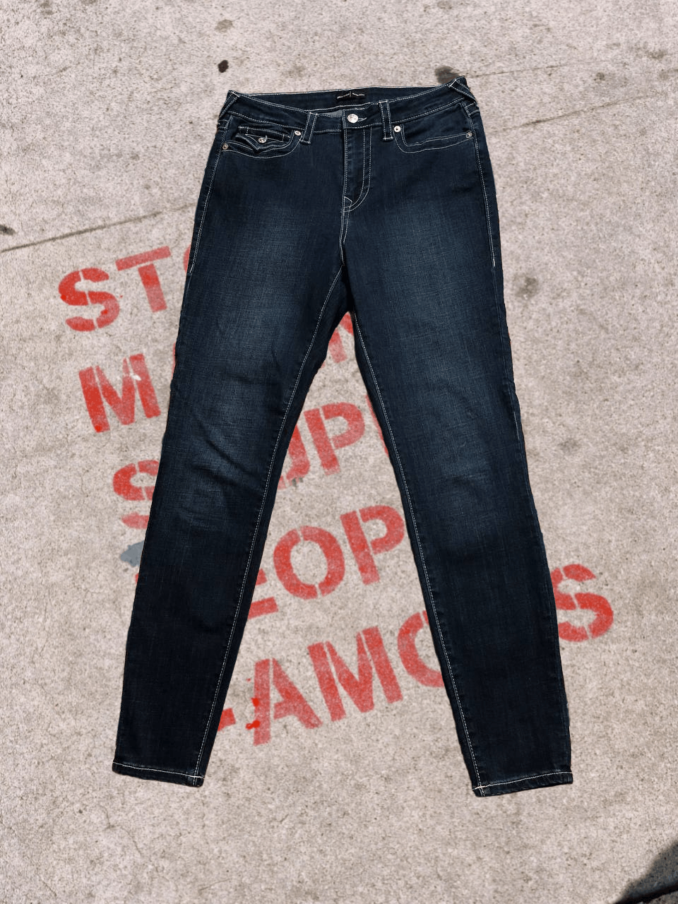 True Religion True Religion Button-Flap Boot Cut Buttons Womens Jeans Size 30" / US 8 / IT 44 - 1 Thumbnail